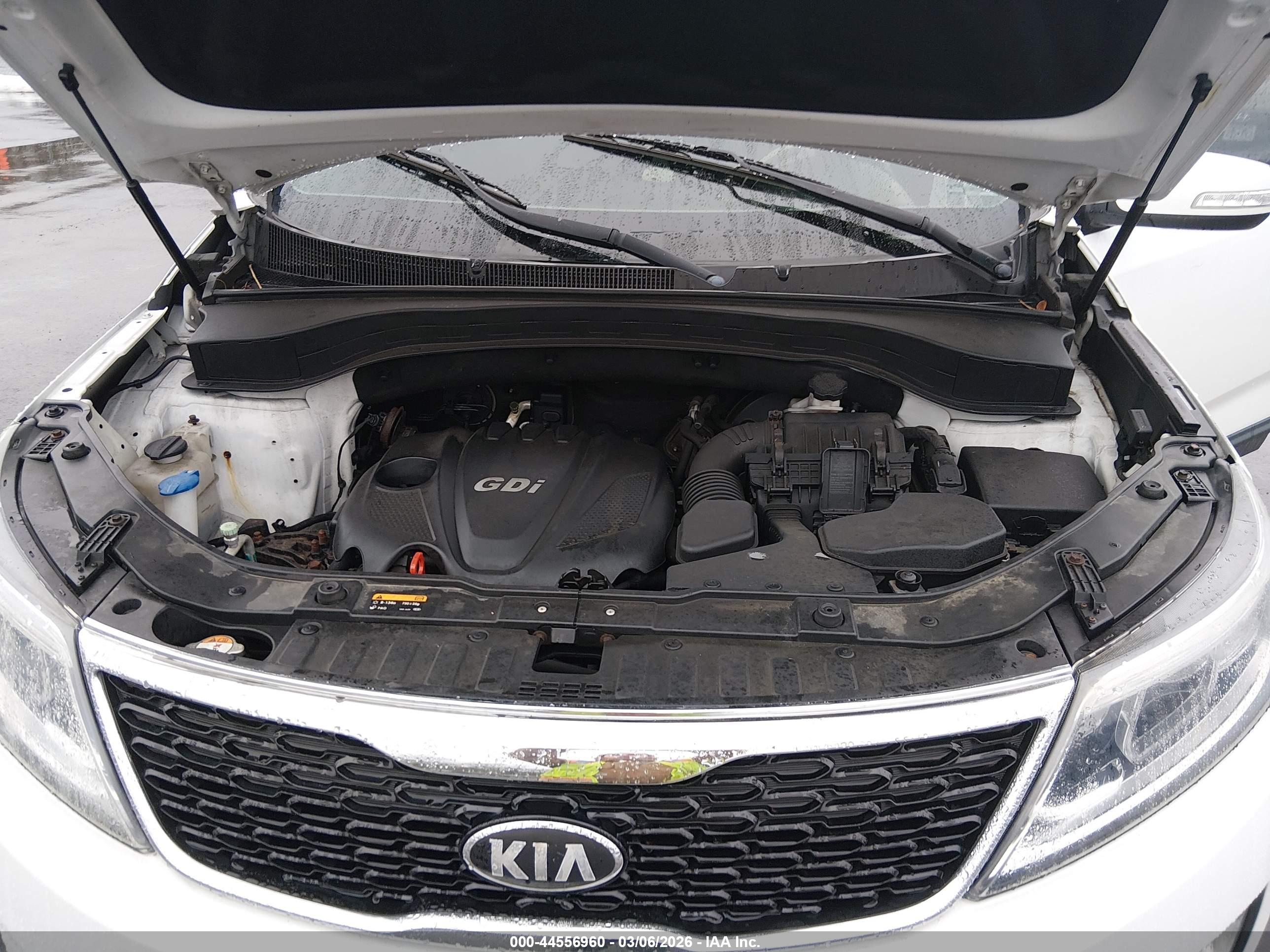 KIA SORENTO image 10