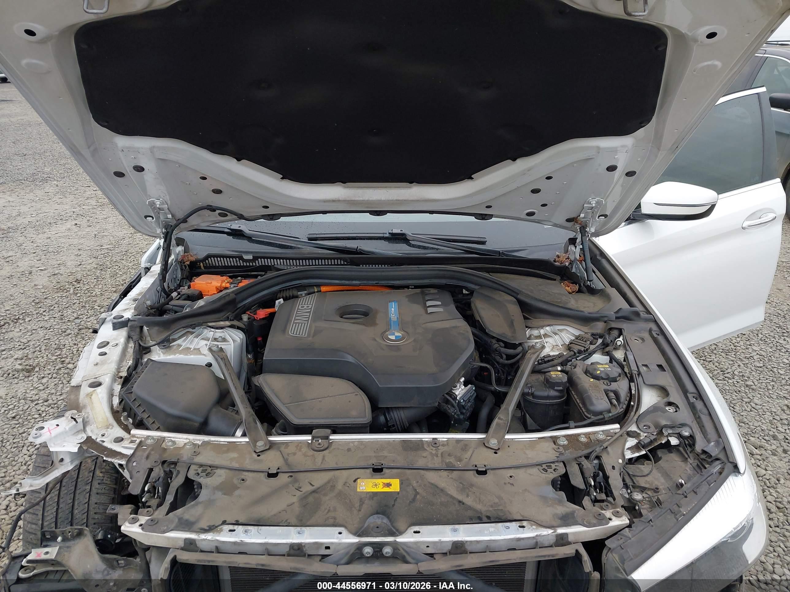 BMW 530E image 10