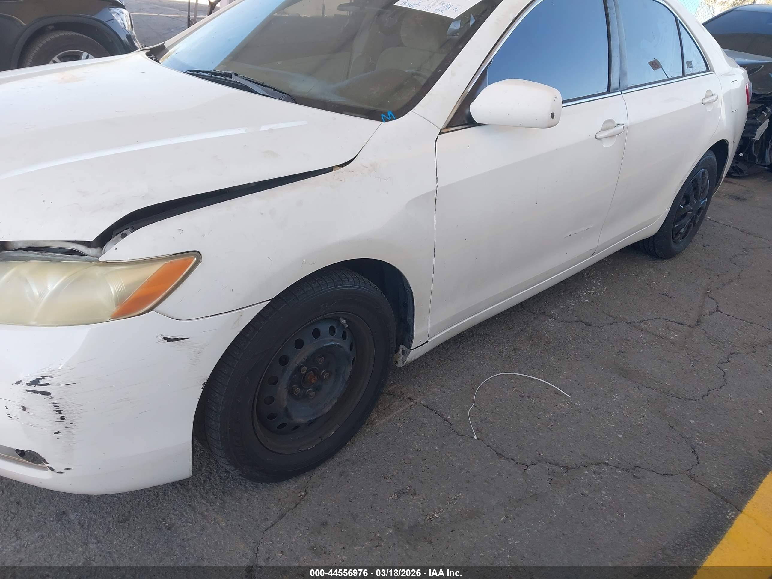 TOYOTA CAMRY image 6