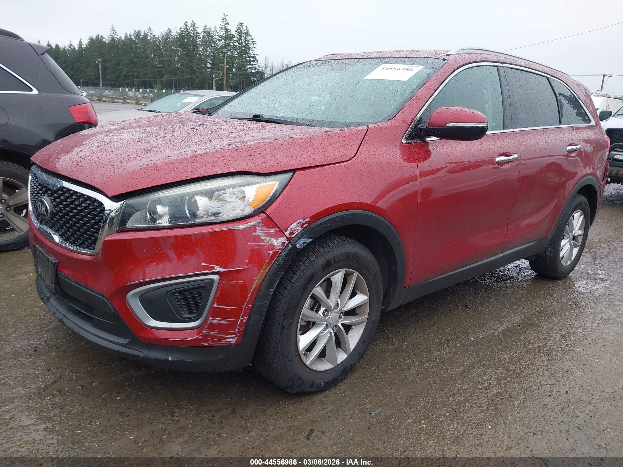 KIA SORENTO image 2