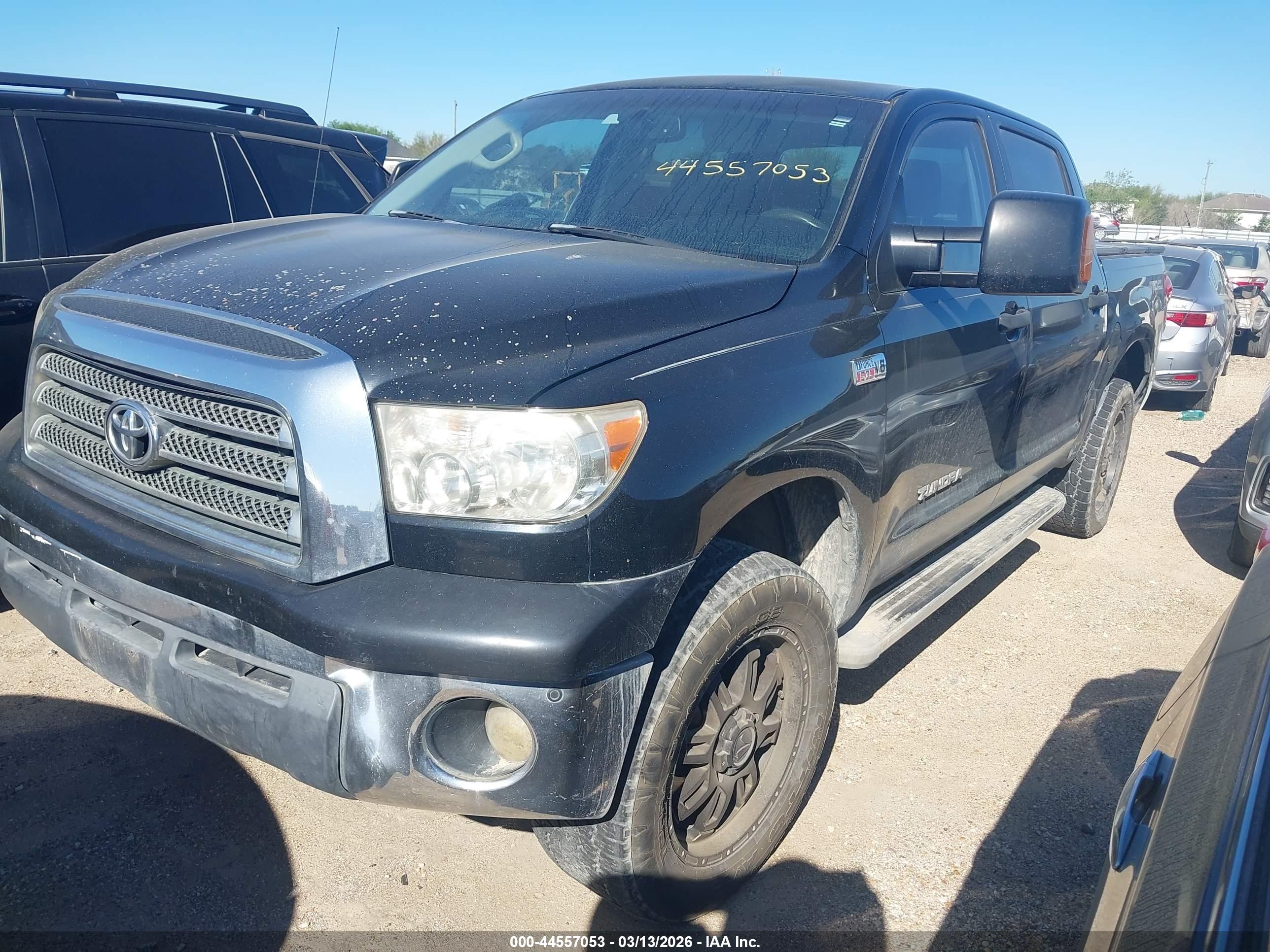 TOYOTA TUNDRA image 2