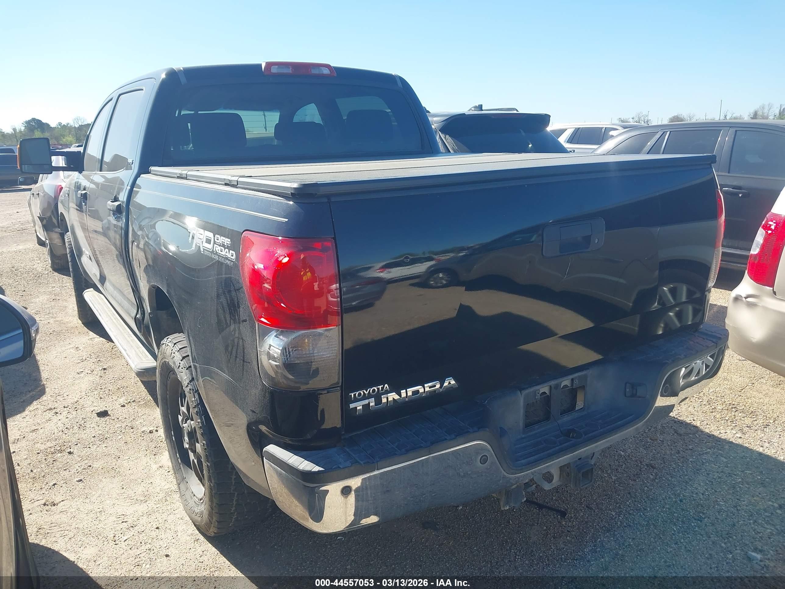 TOYOTA TUNDRA image 3