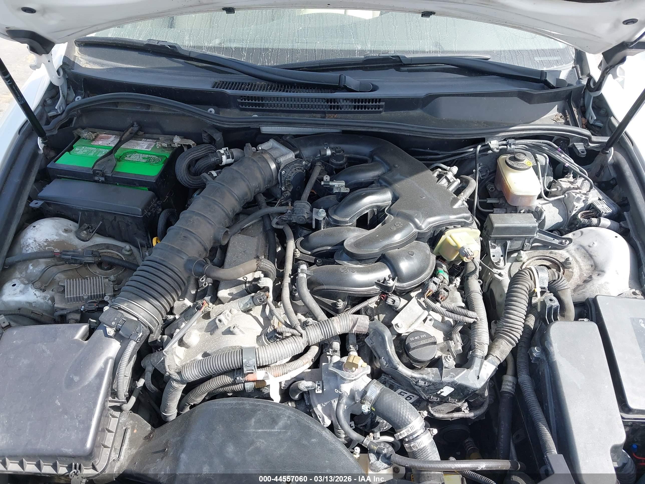 LEXUS IS image 10