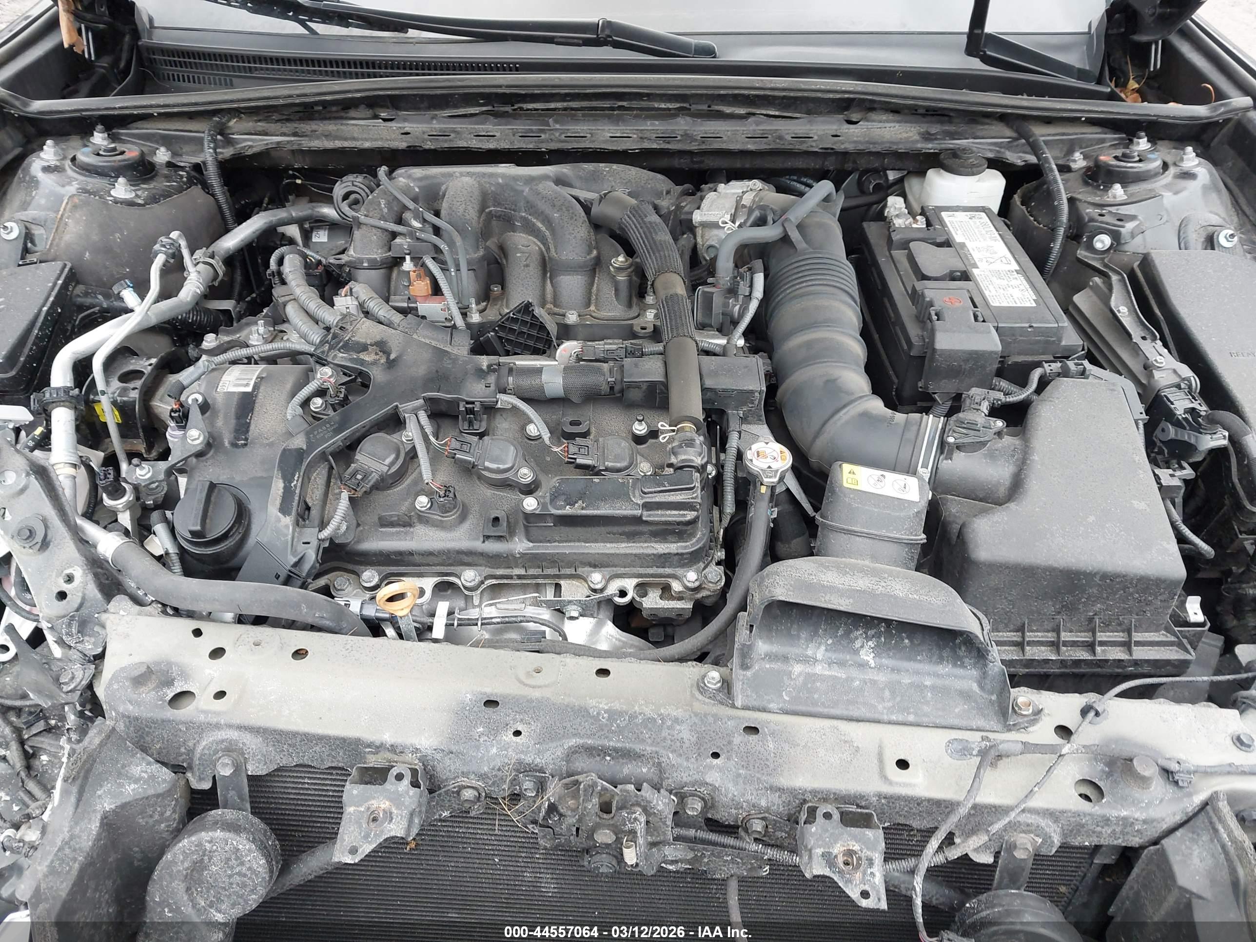 LEXUS ES image 10