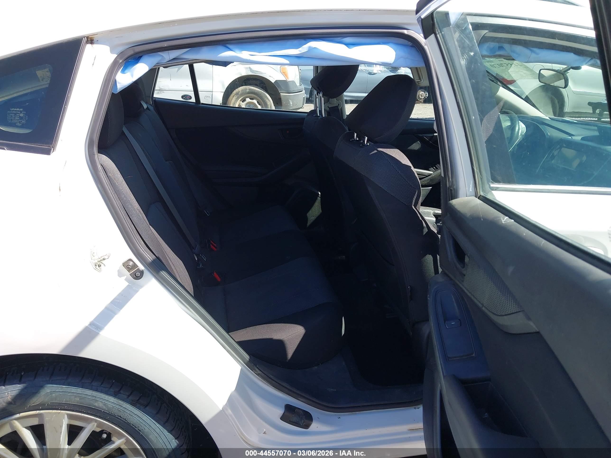 SUBARU IMPREZA image 8