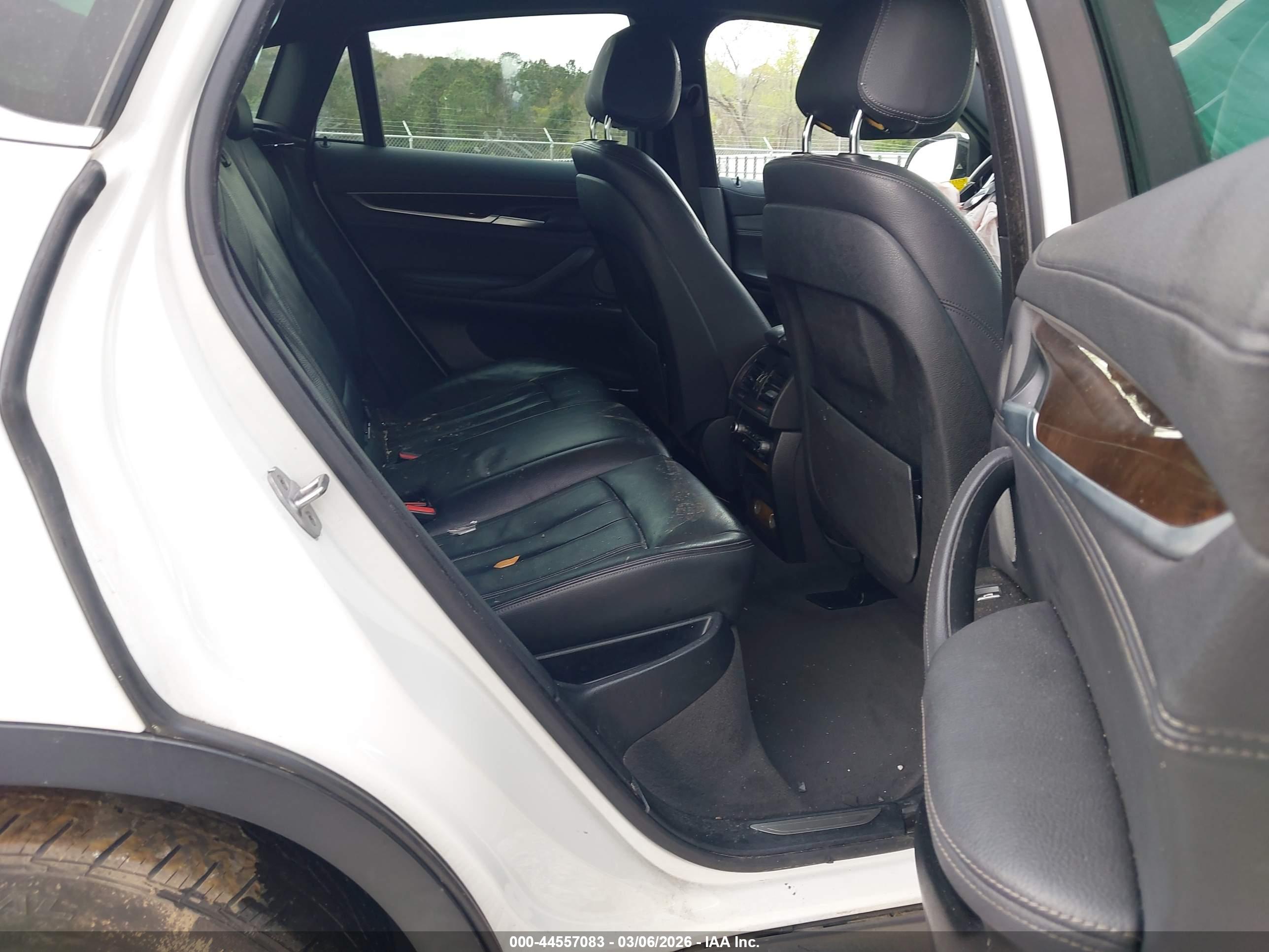 BMW X6 image 8