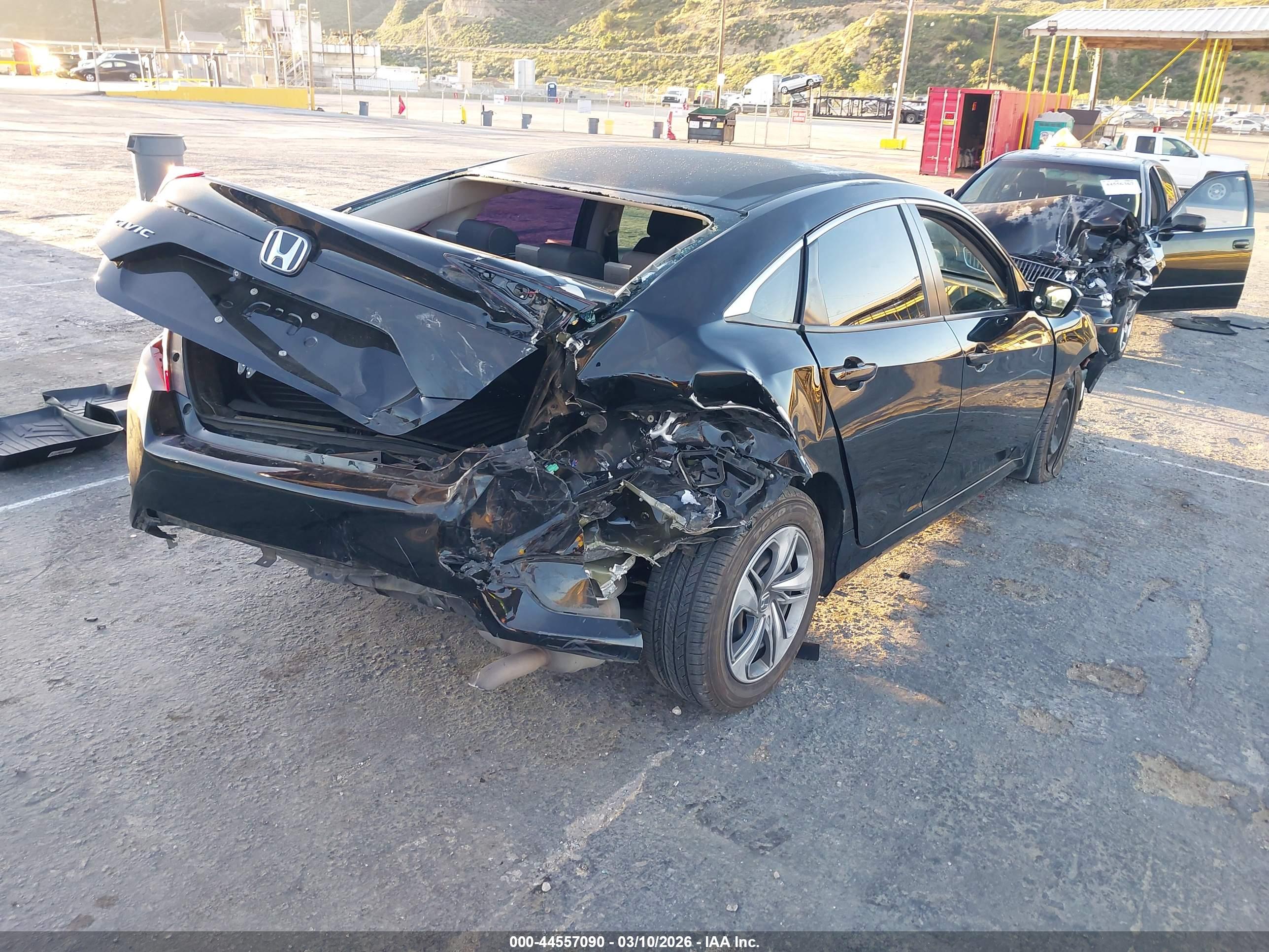 HONDA CIVIC image 4