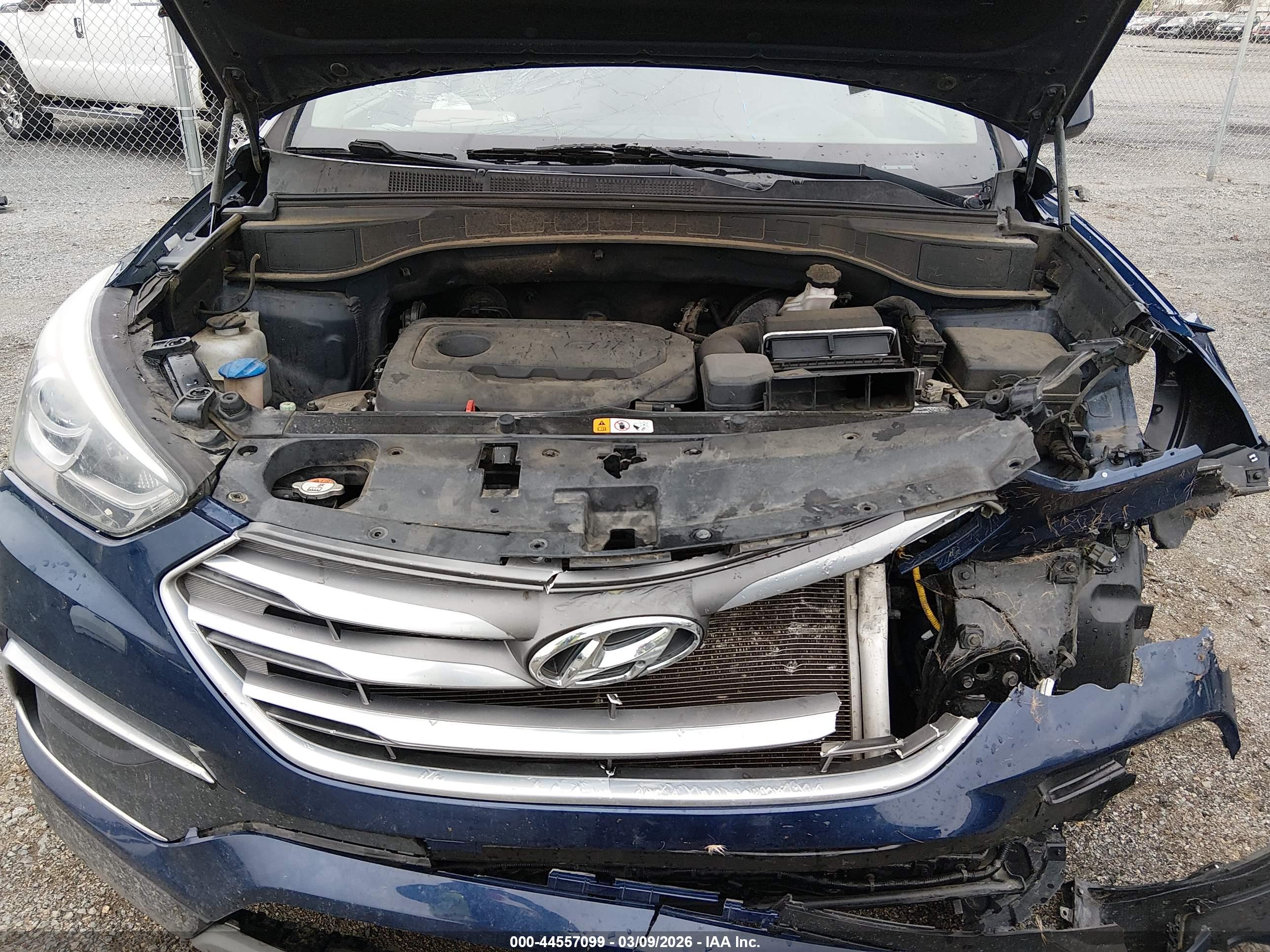 HYUNDAI SANTA image 10