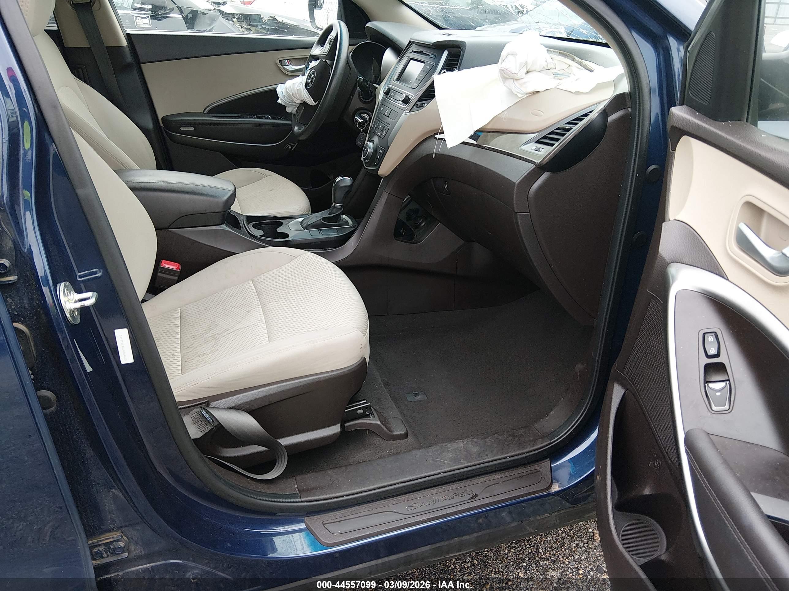 HYUNDAI SANTA image 5