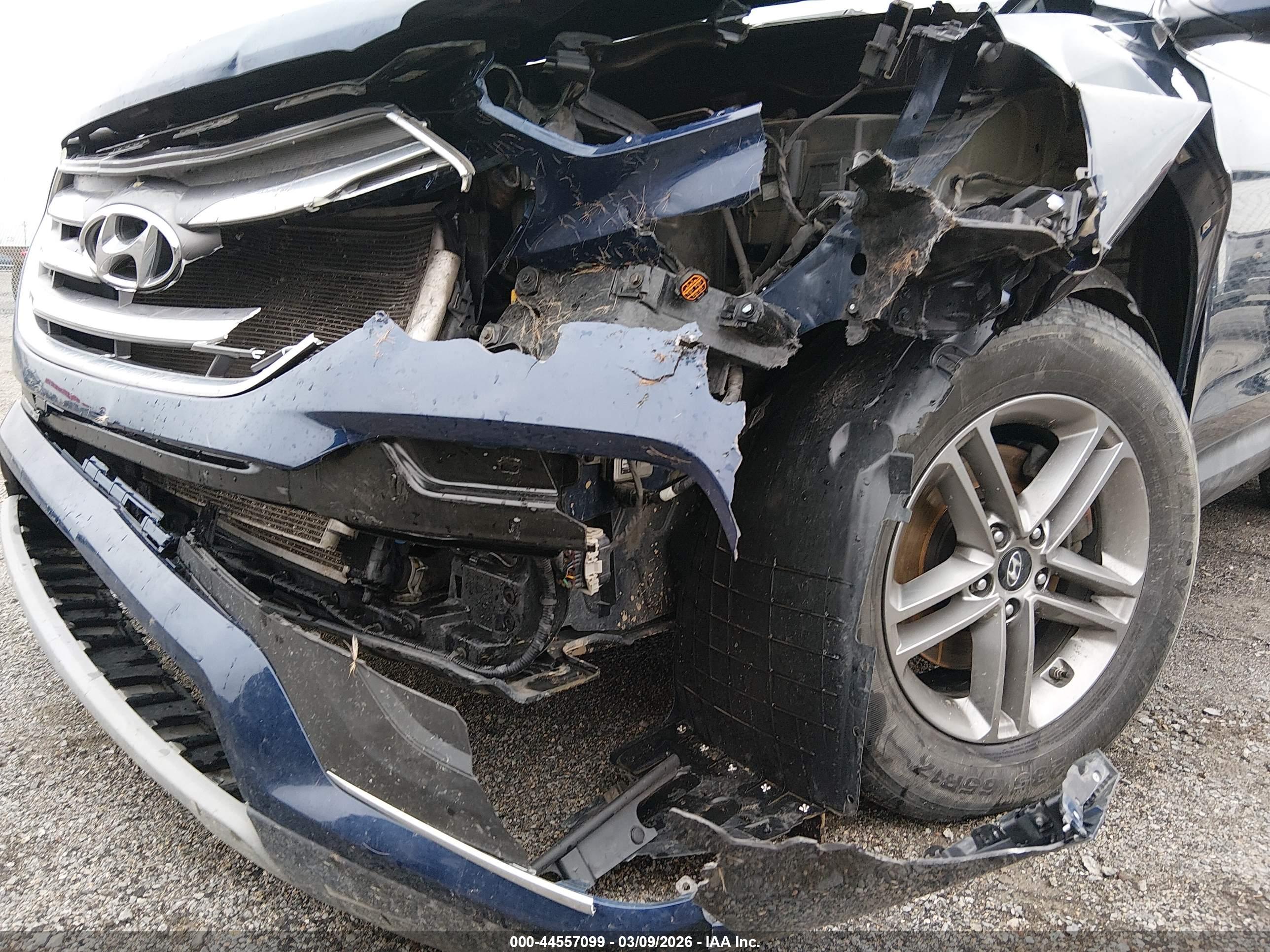 HYUNDAI SANTA image 6