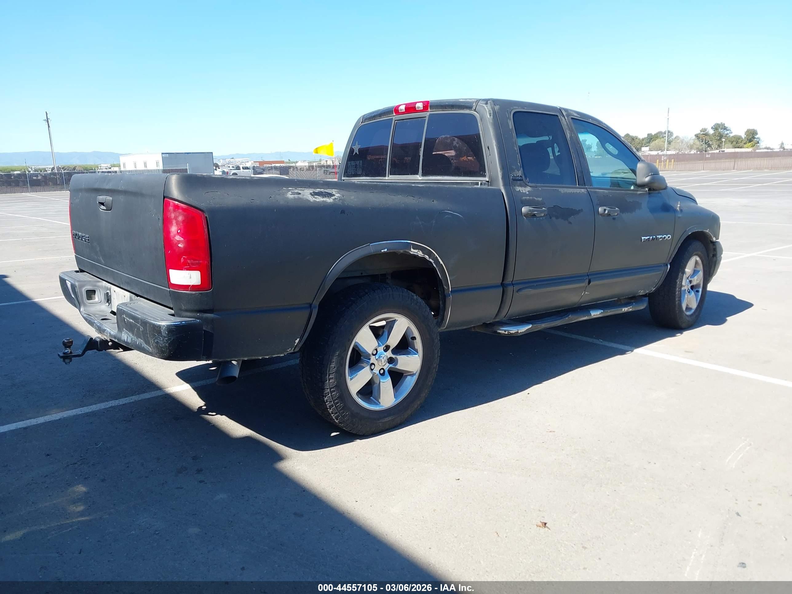 DODGE RAM image 4