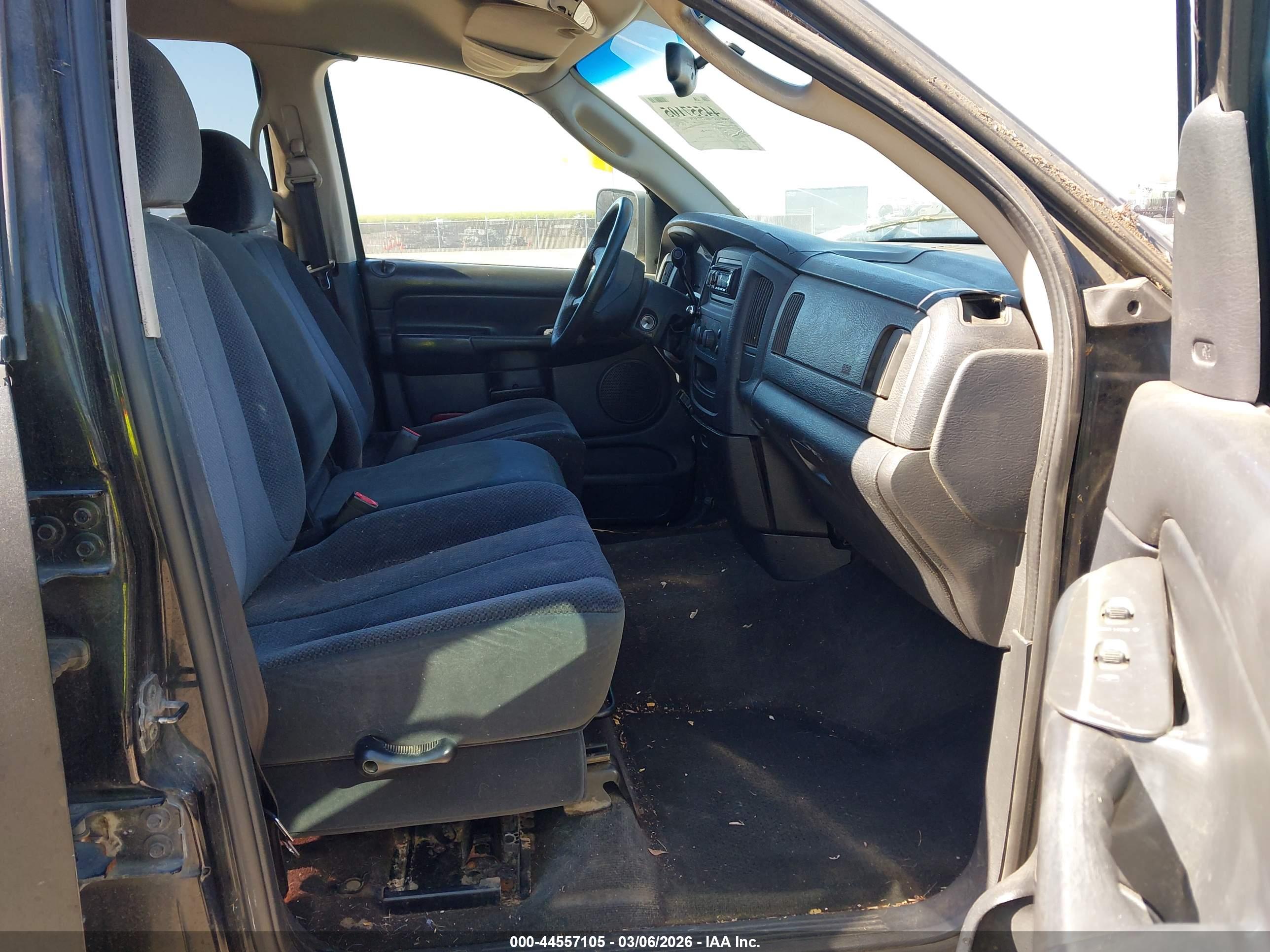 DODGE RAM image 5