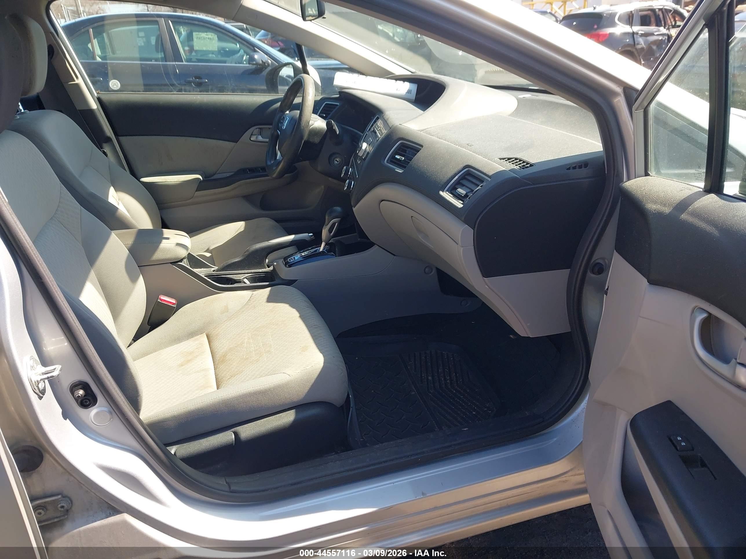 HONDA CIVIC image 5