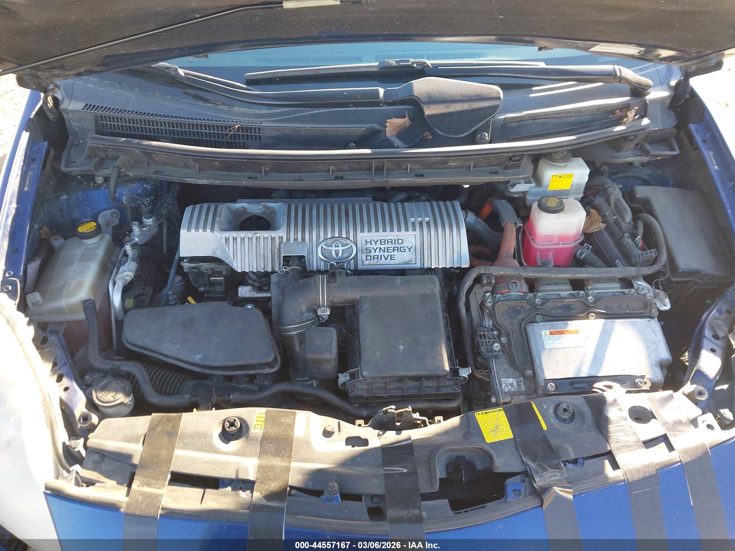 TOYOTA PRIUS image 10