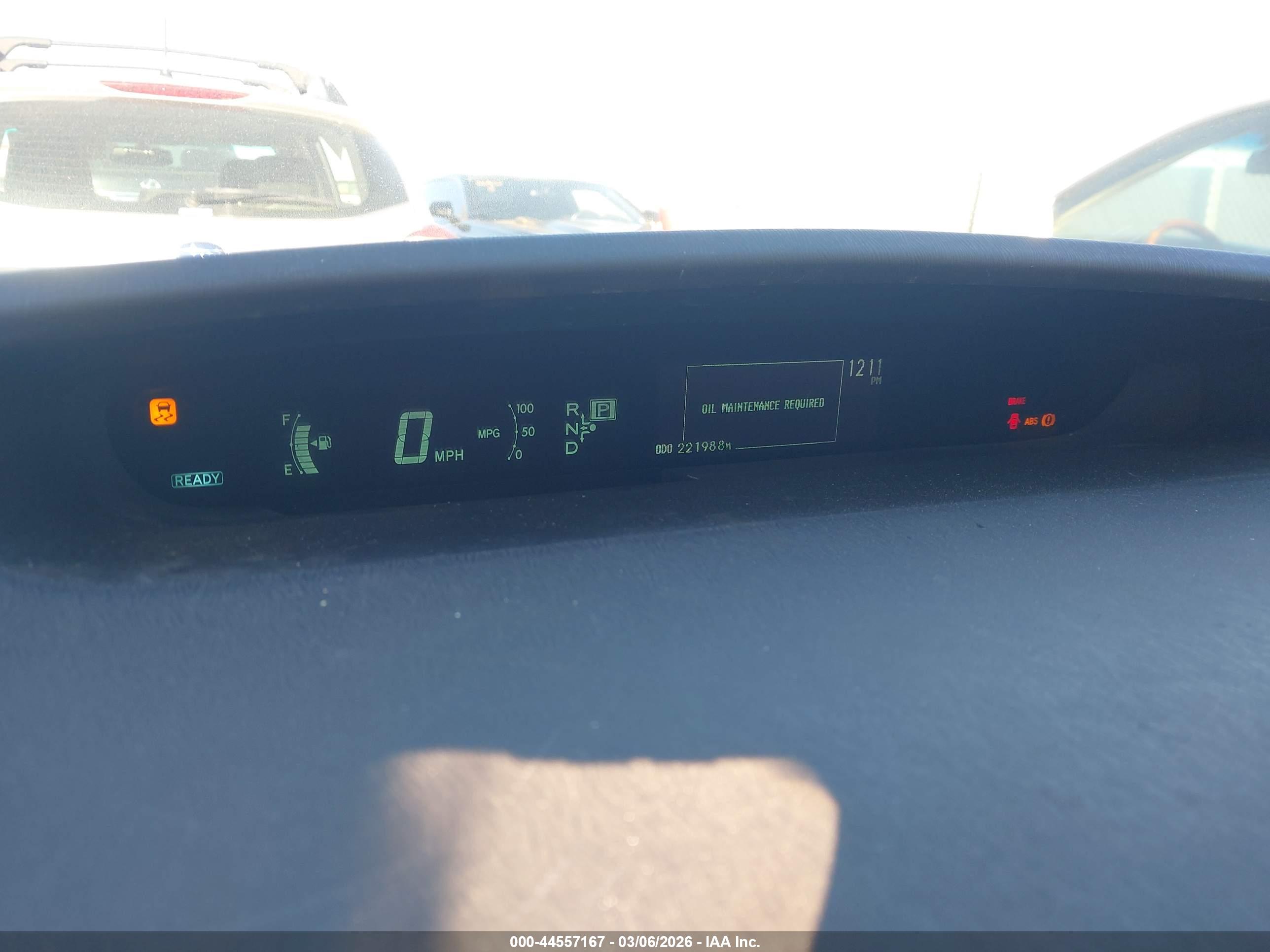 TOYOTA PRIUS image 7
