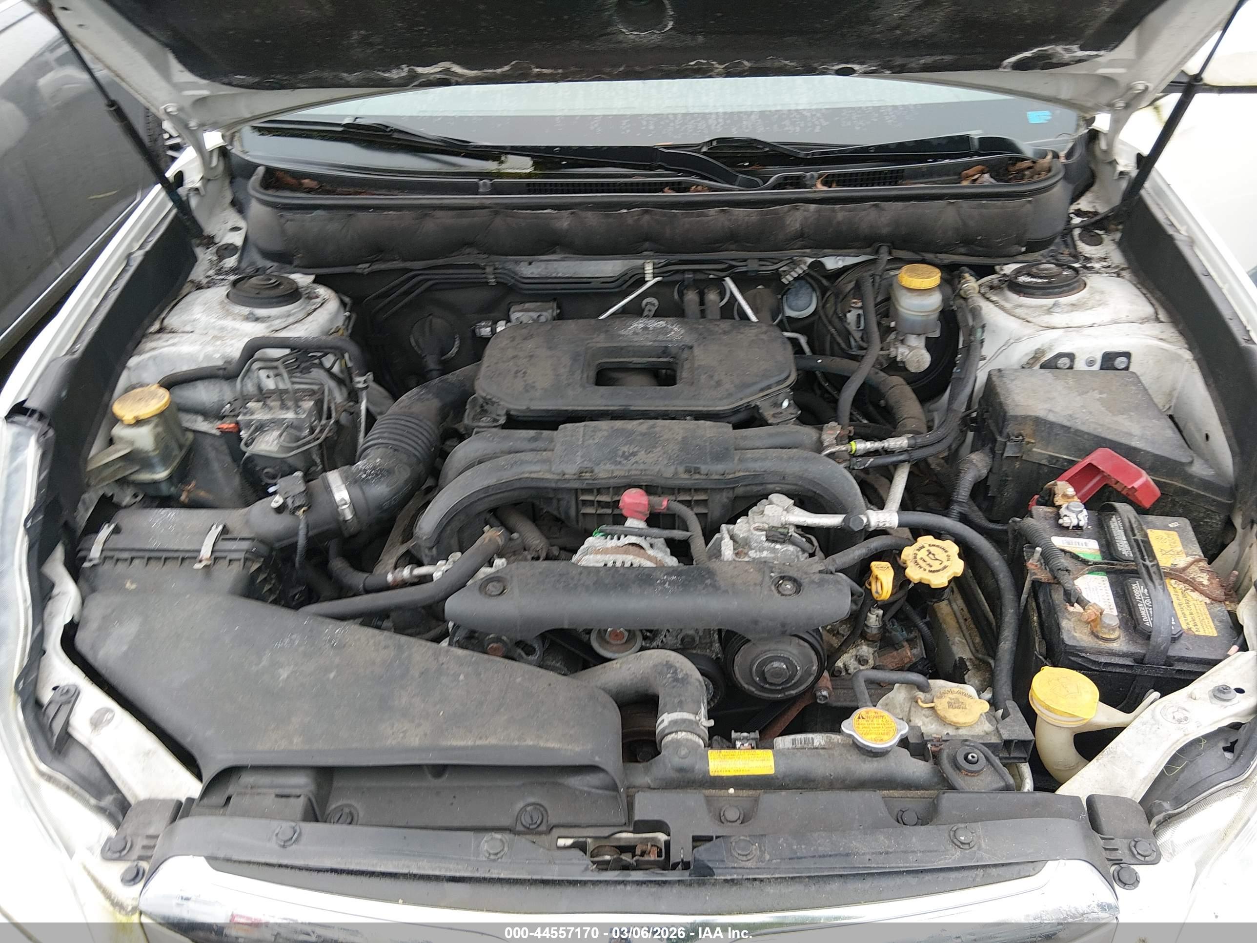 SUBARU OUTBACK image 10
