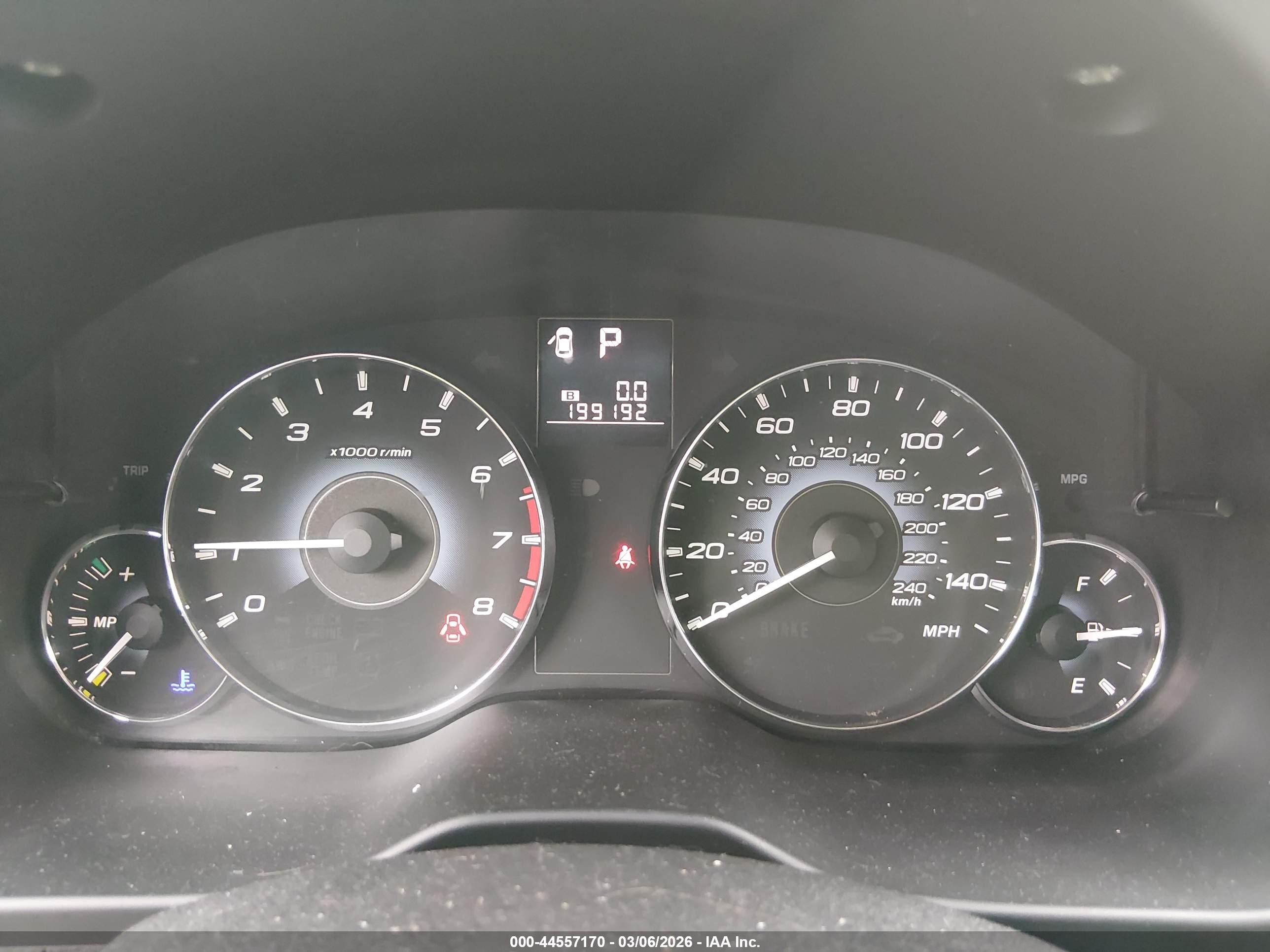 SUBARU OUTBACK image 7