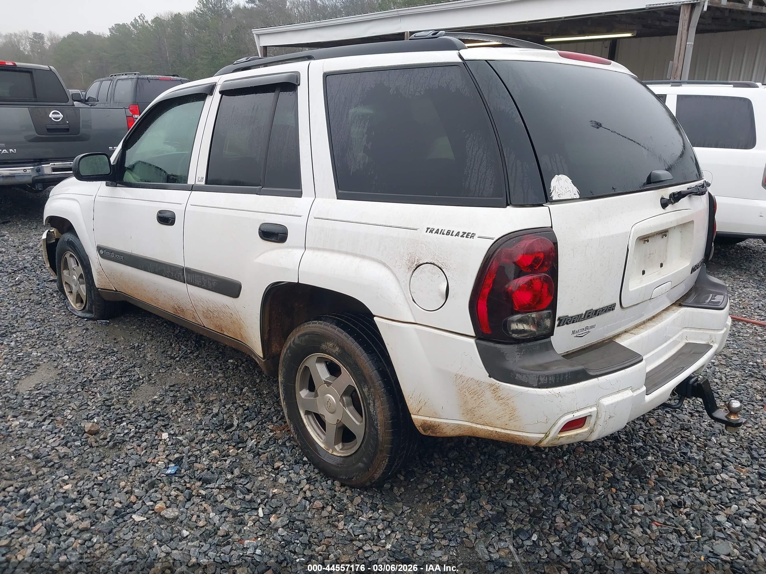 CHEVROLET TRAILBLAZER image 3