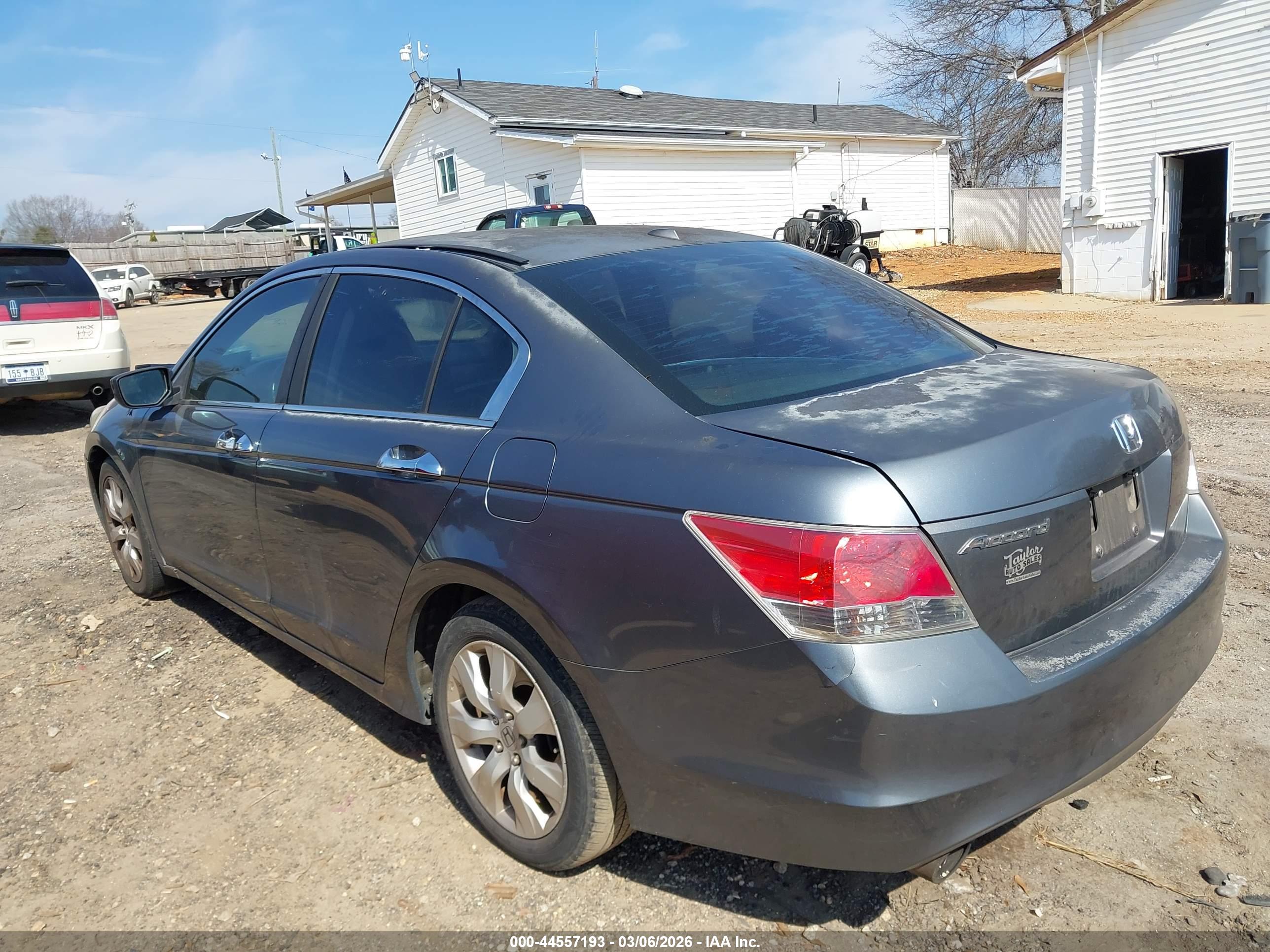 HONDA ACCORD image 3
