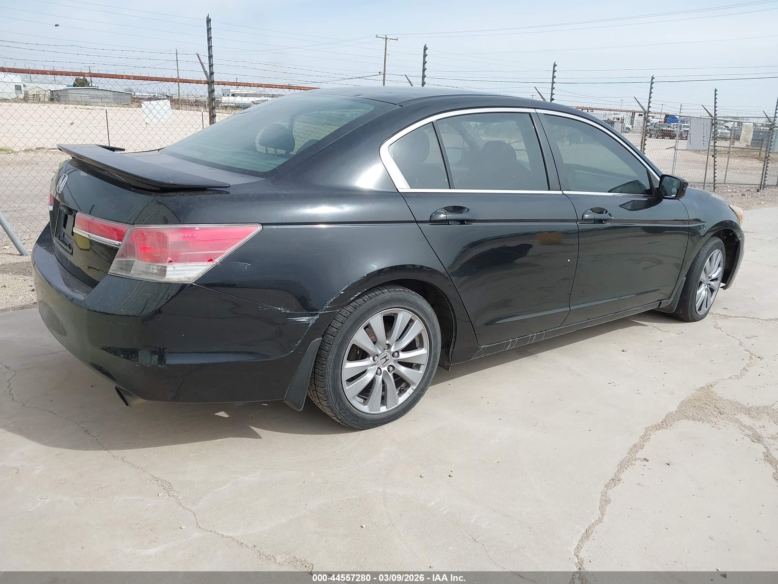 HONDA ACCORD image 4