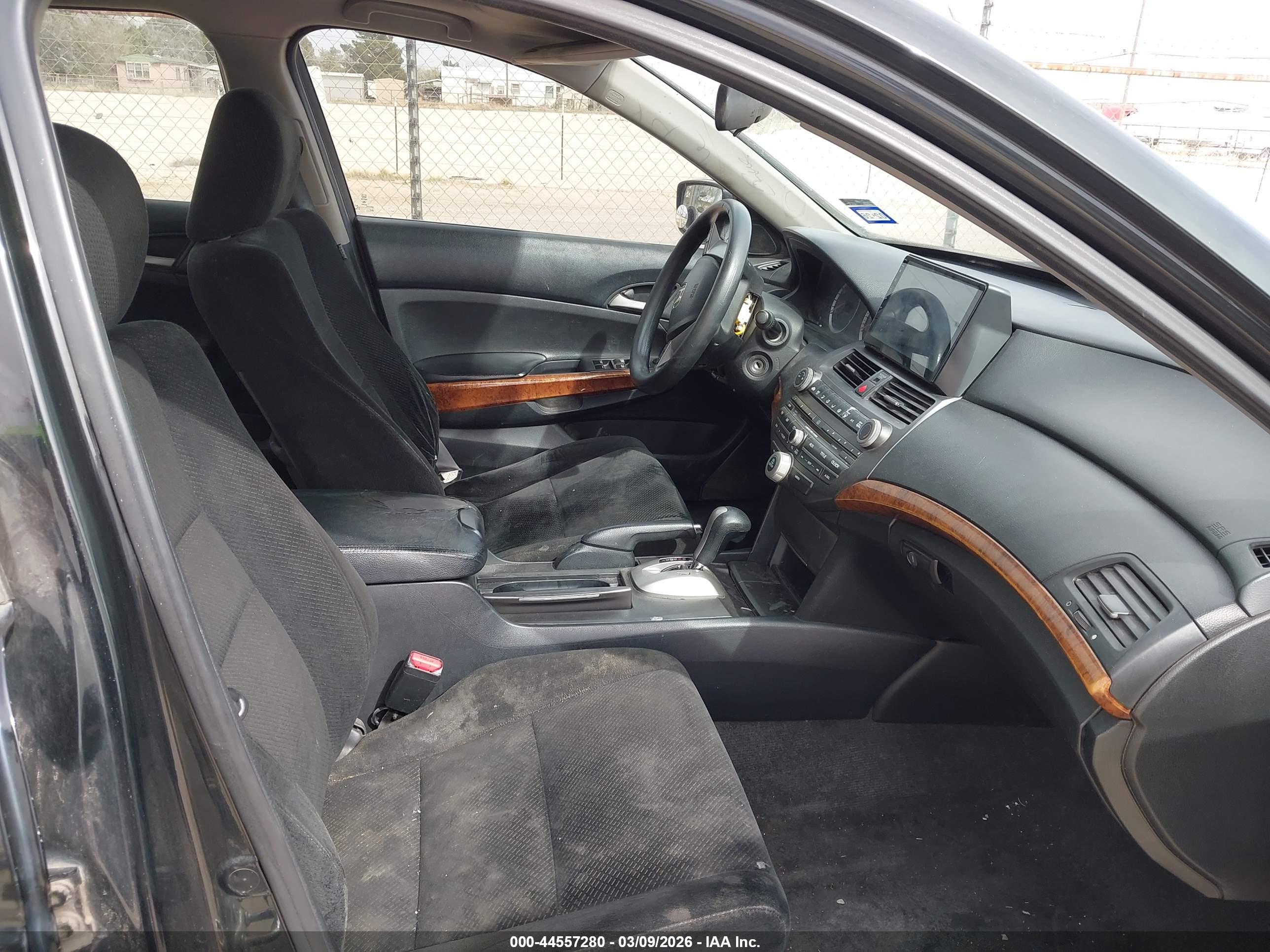 HONDA ACCORD image 5
