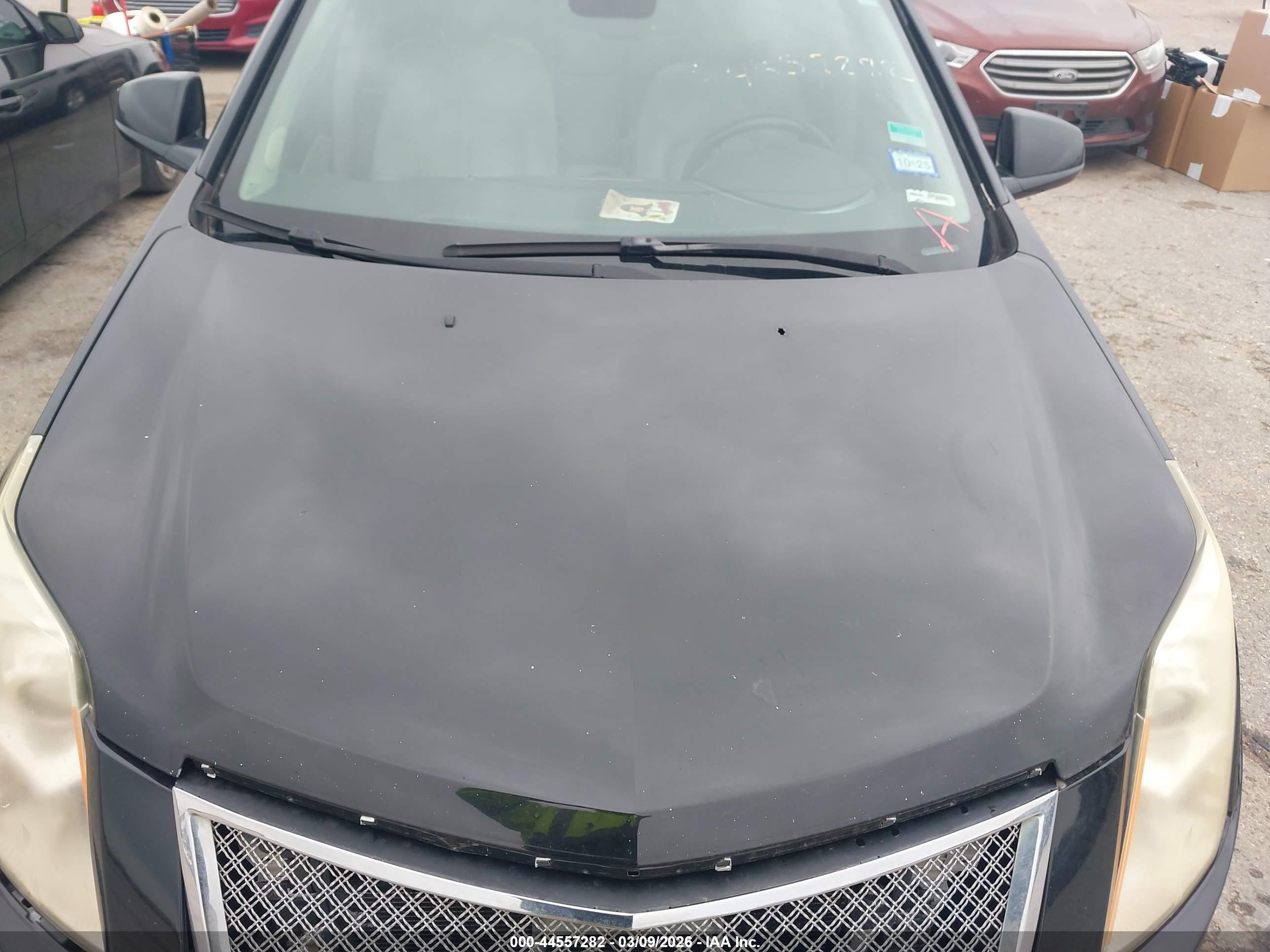 CADILLAC SRX image 10
