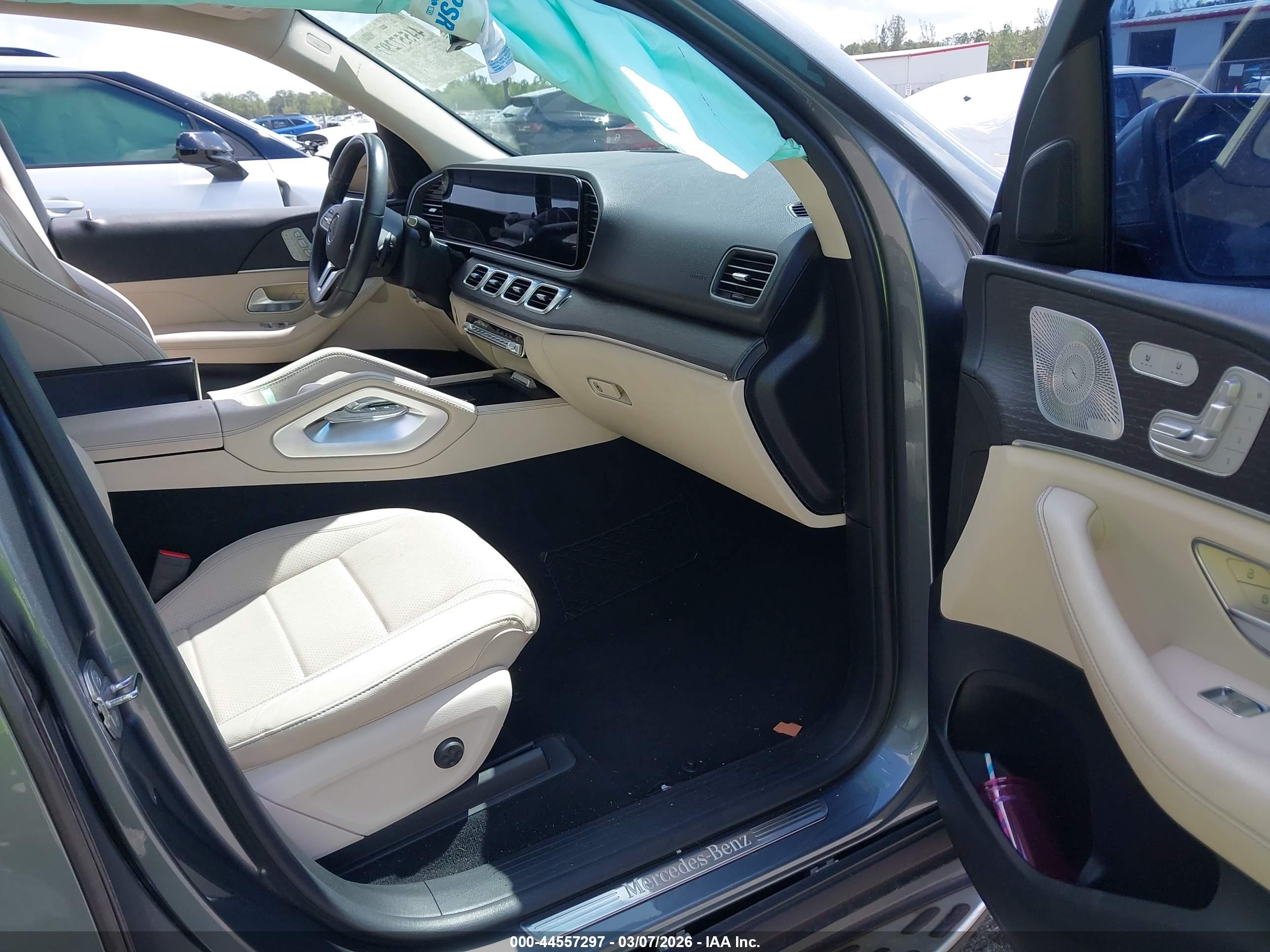 MERCEDES-BENZ GLE image 5