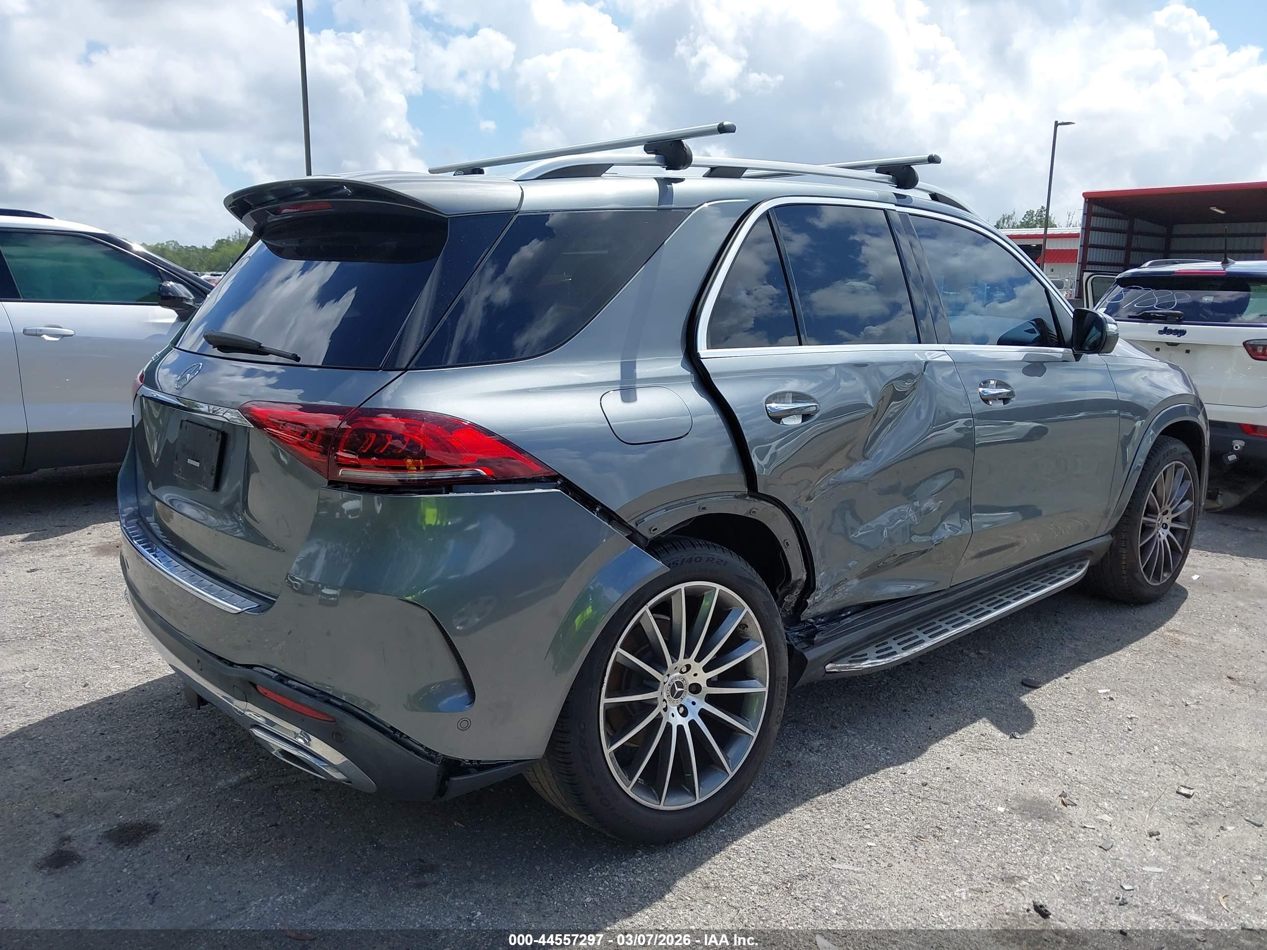 MERCEDES-BENZ GLE image 6
