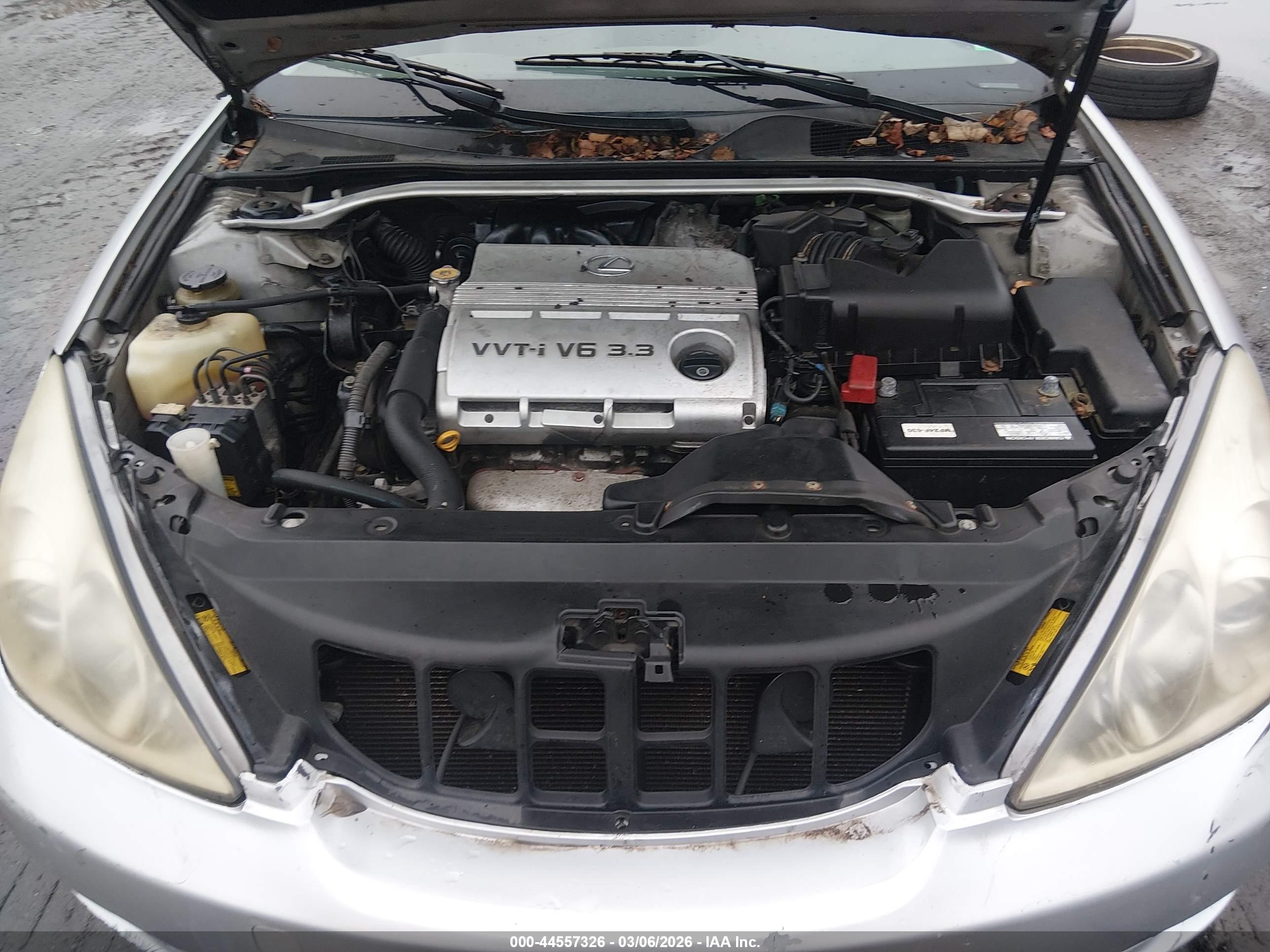 LEXUS ES image 10