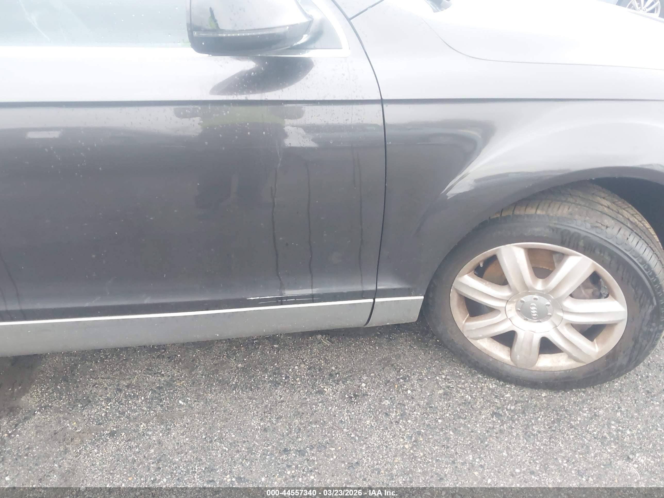 AUDI Q7 image 6