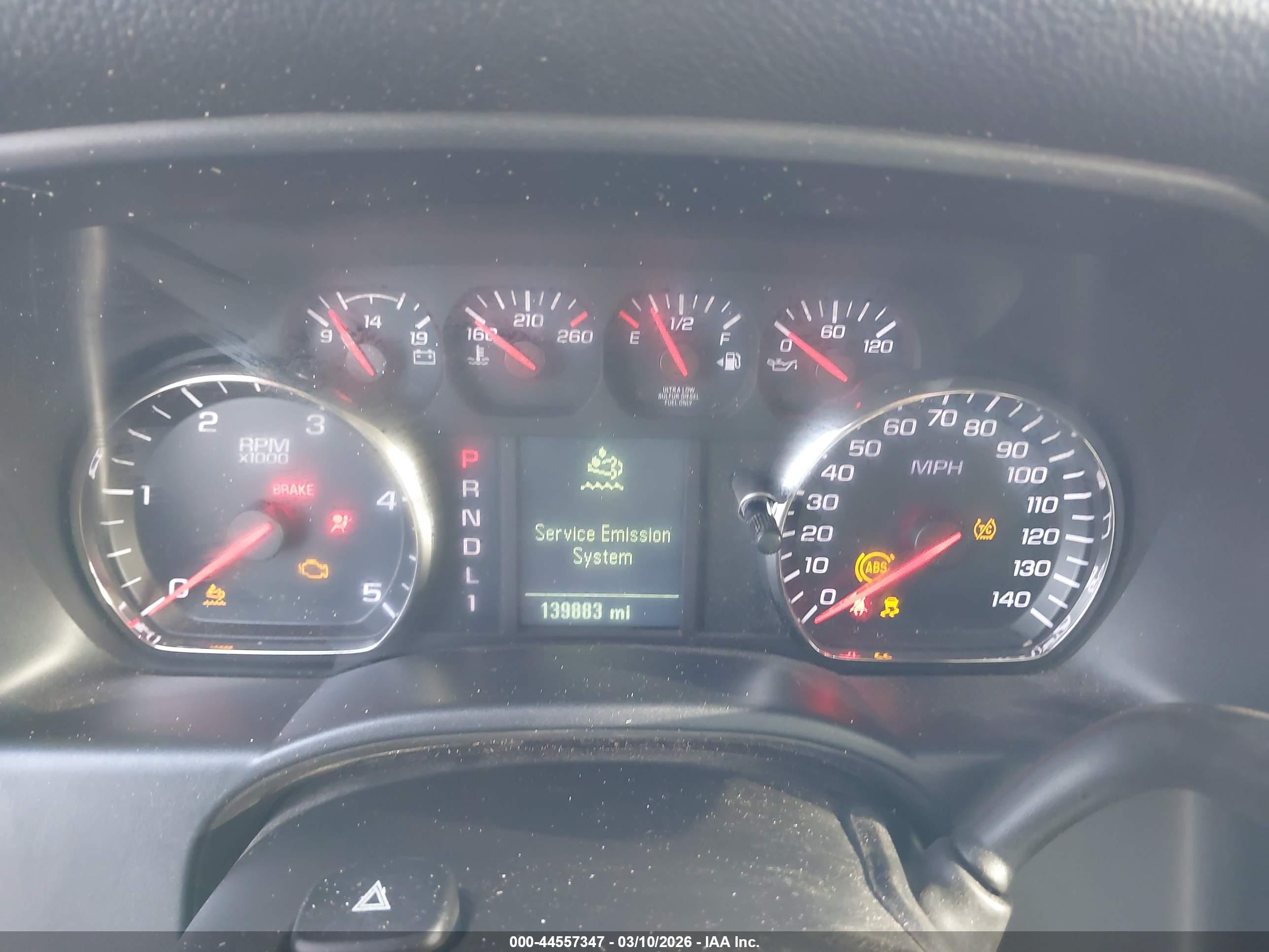 CHEVROLET SILVERADO image 6