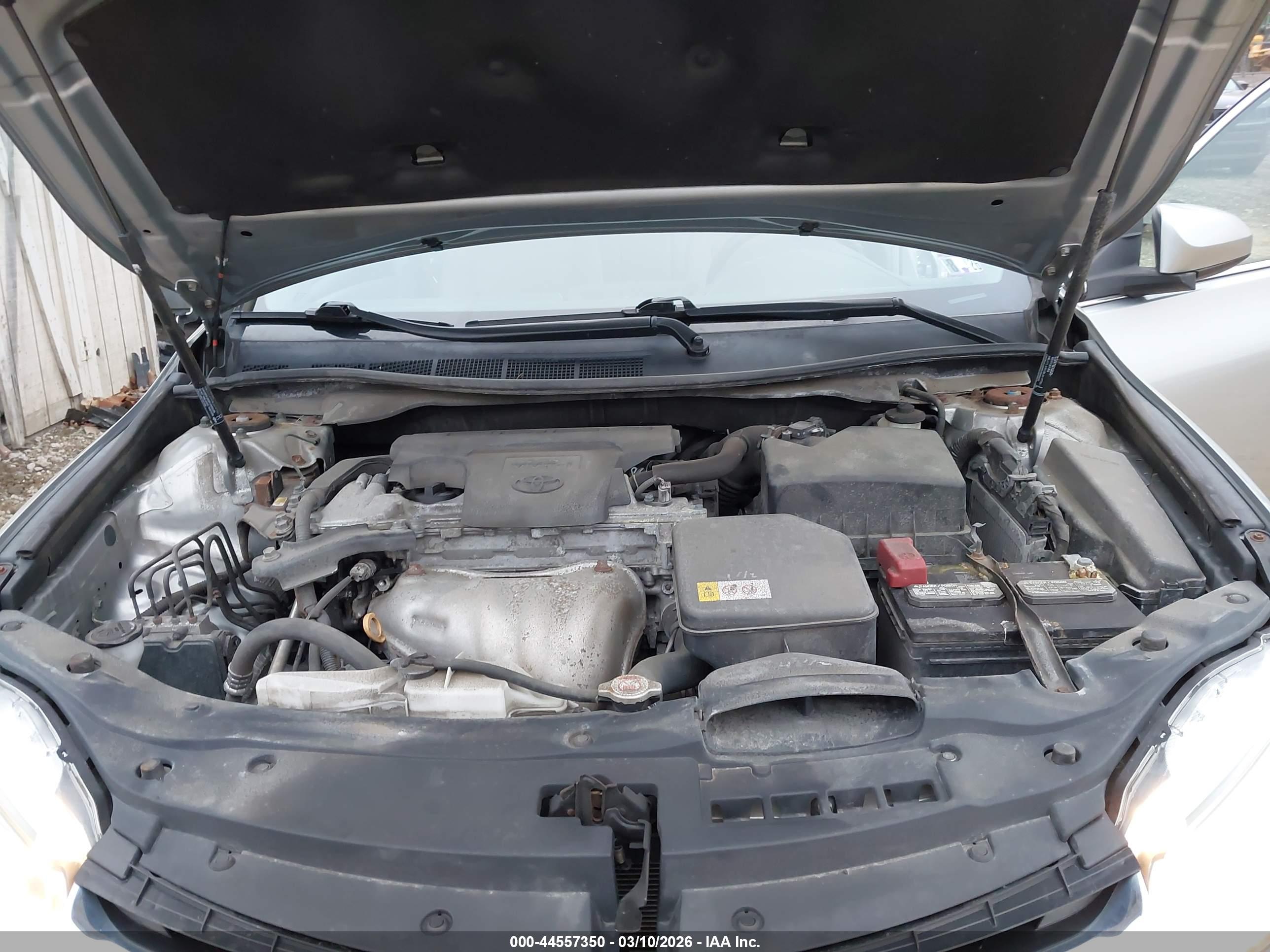 TOYOTA CAMRY image 10