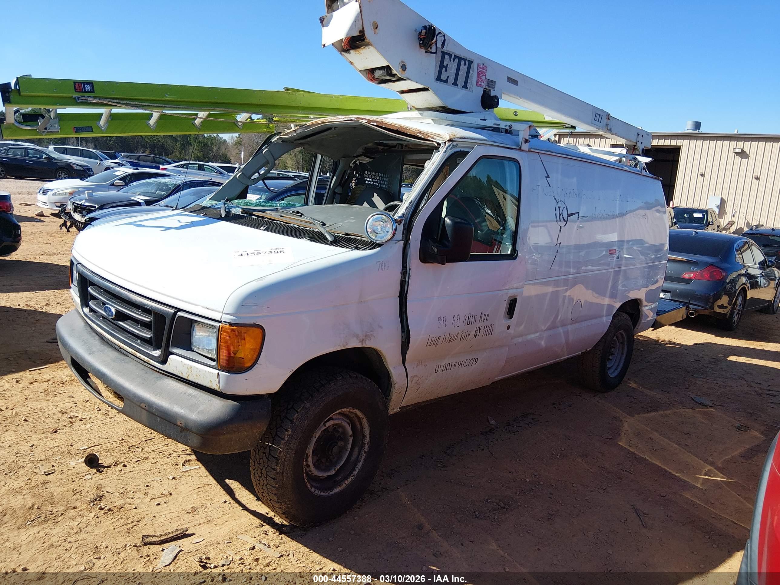FORD E-350 image 2