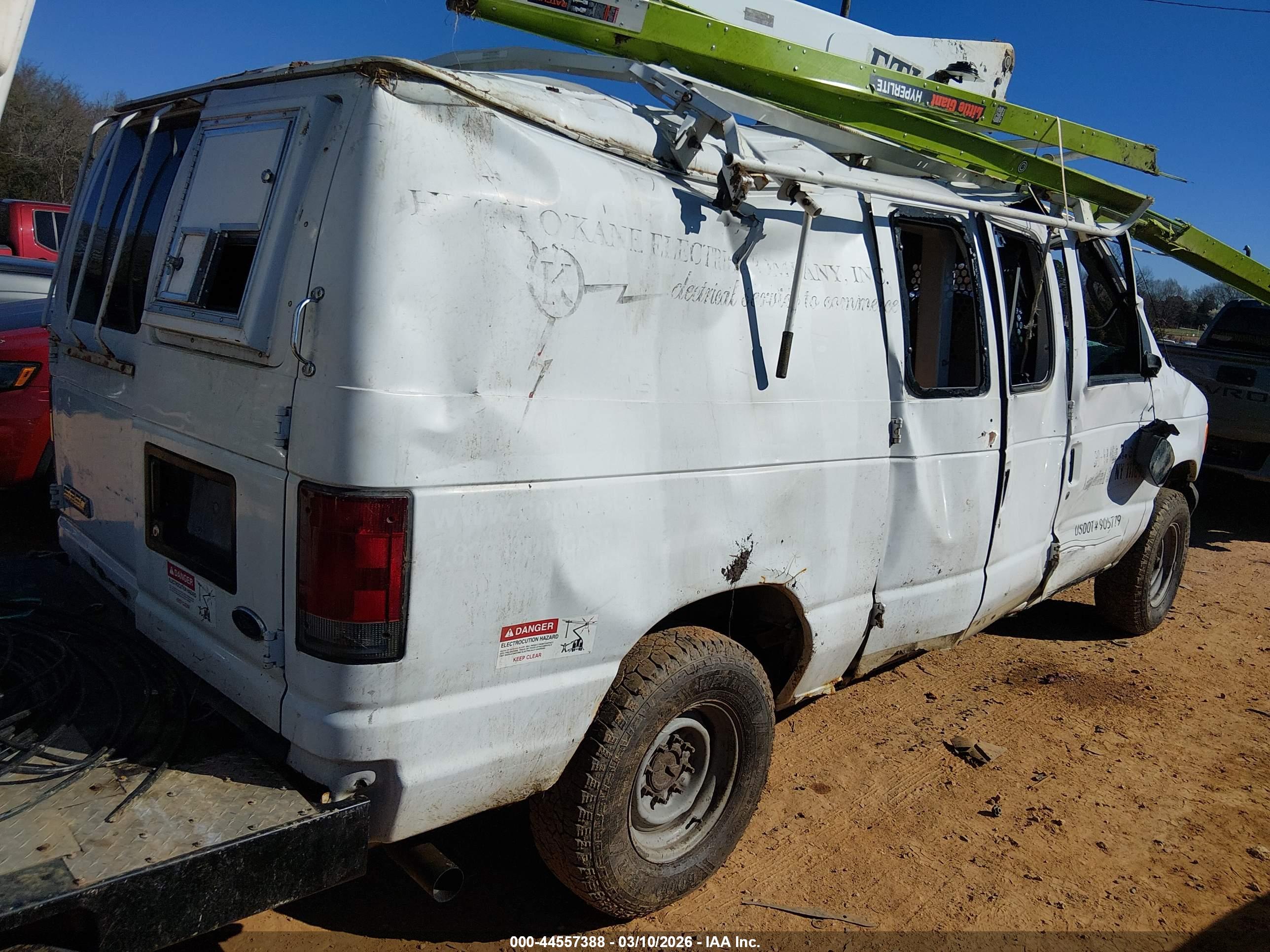 FORD E-350 image 4