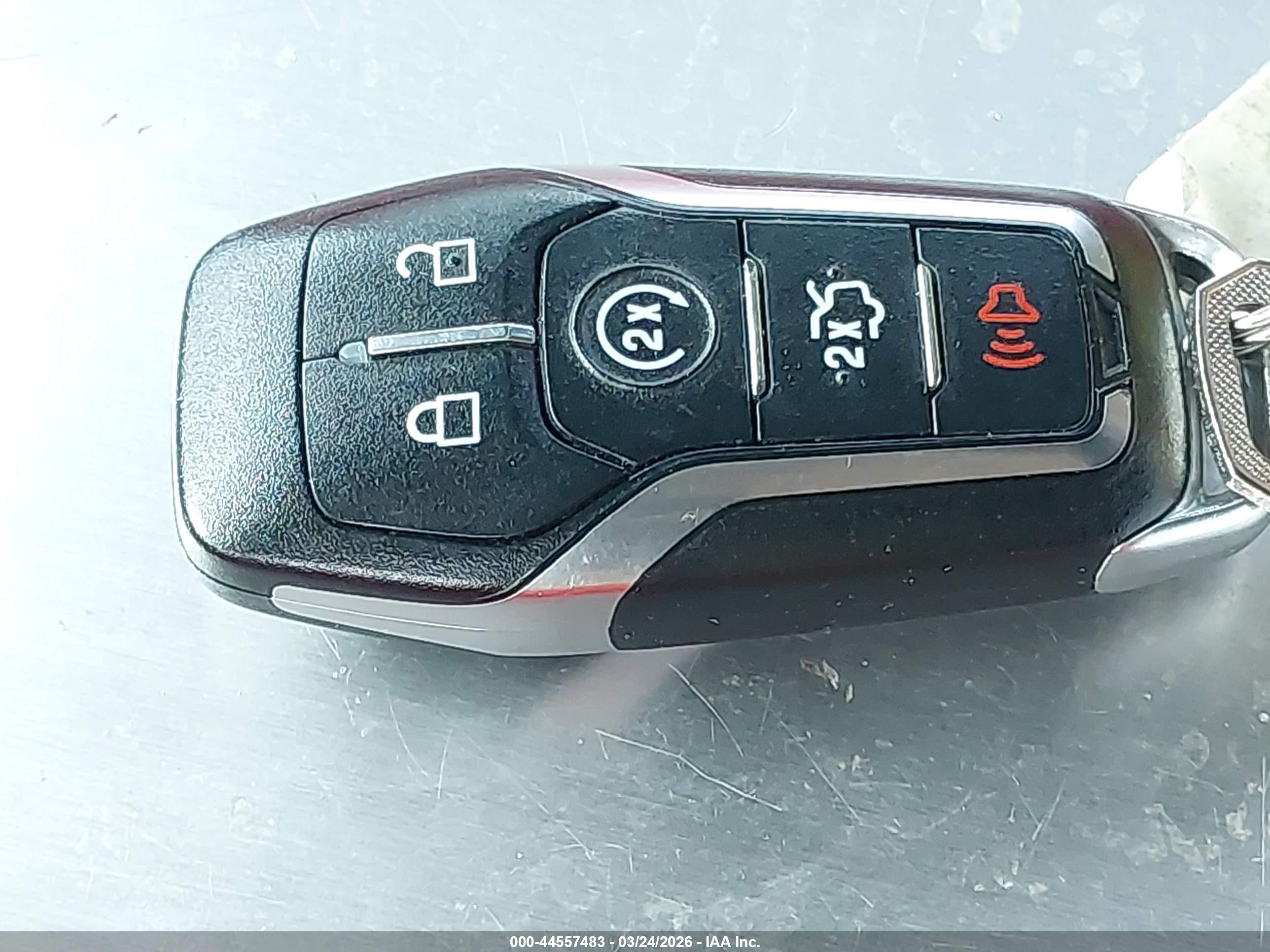FORD EXPLORER image 11