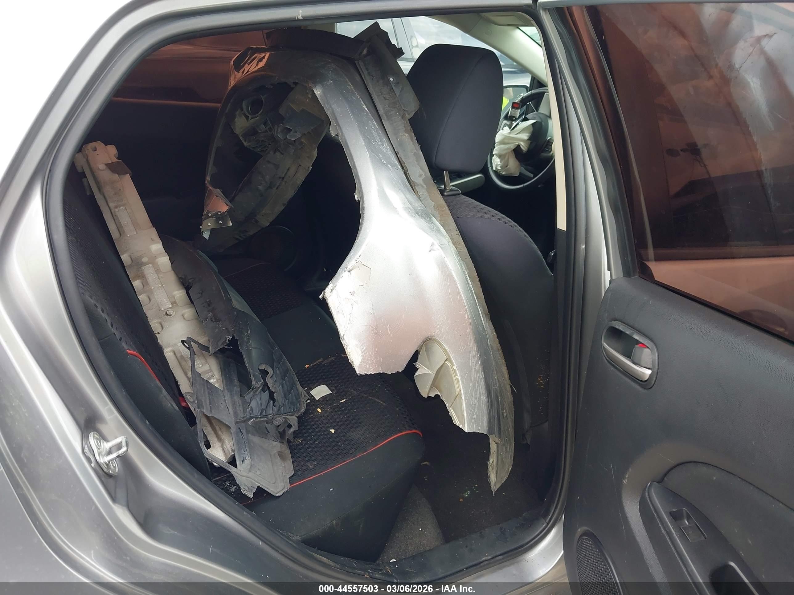 MAZDA MAZDA2 image 8