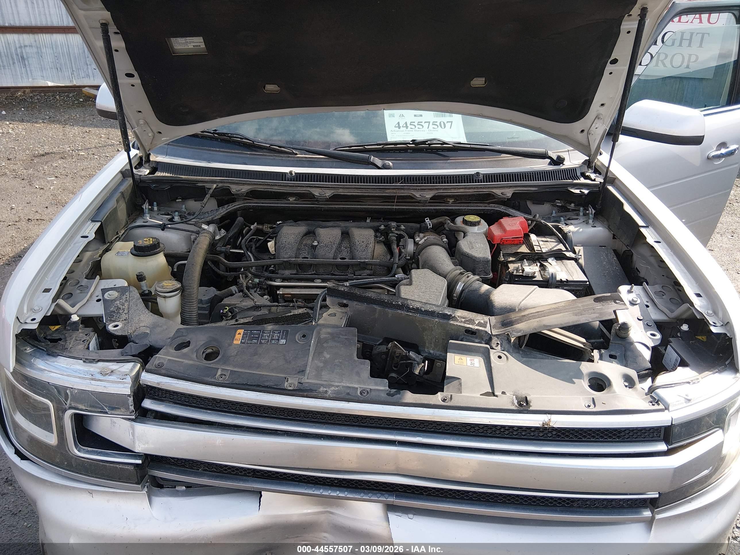 FORD FLEX image 10