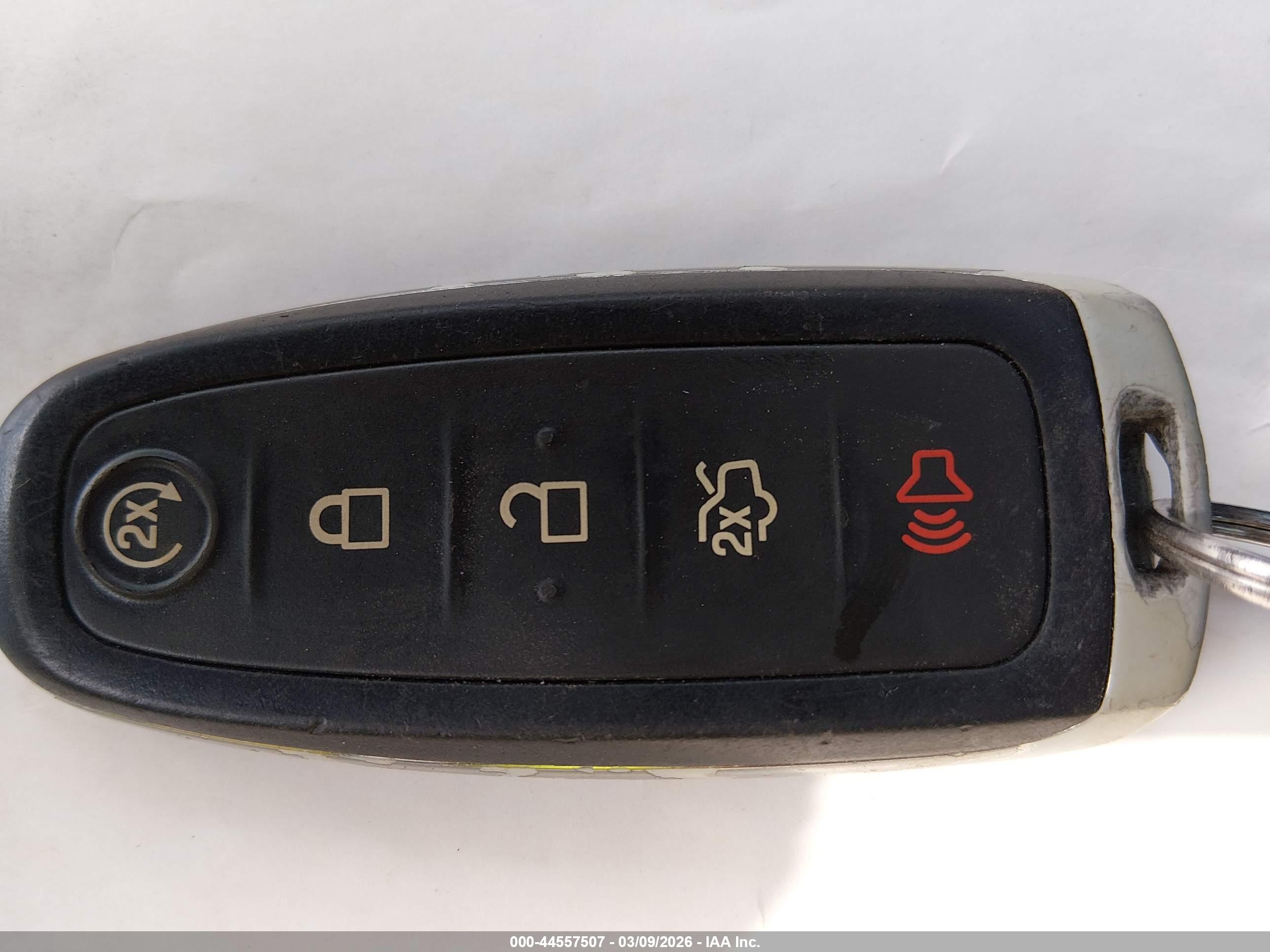 FORD FLEX image 11