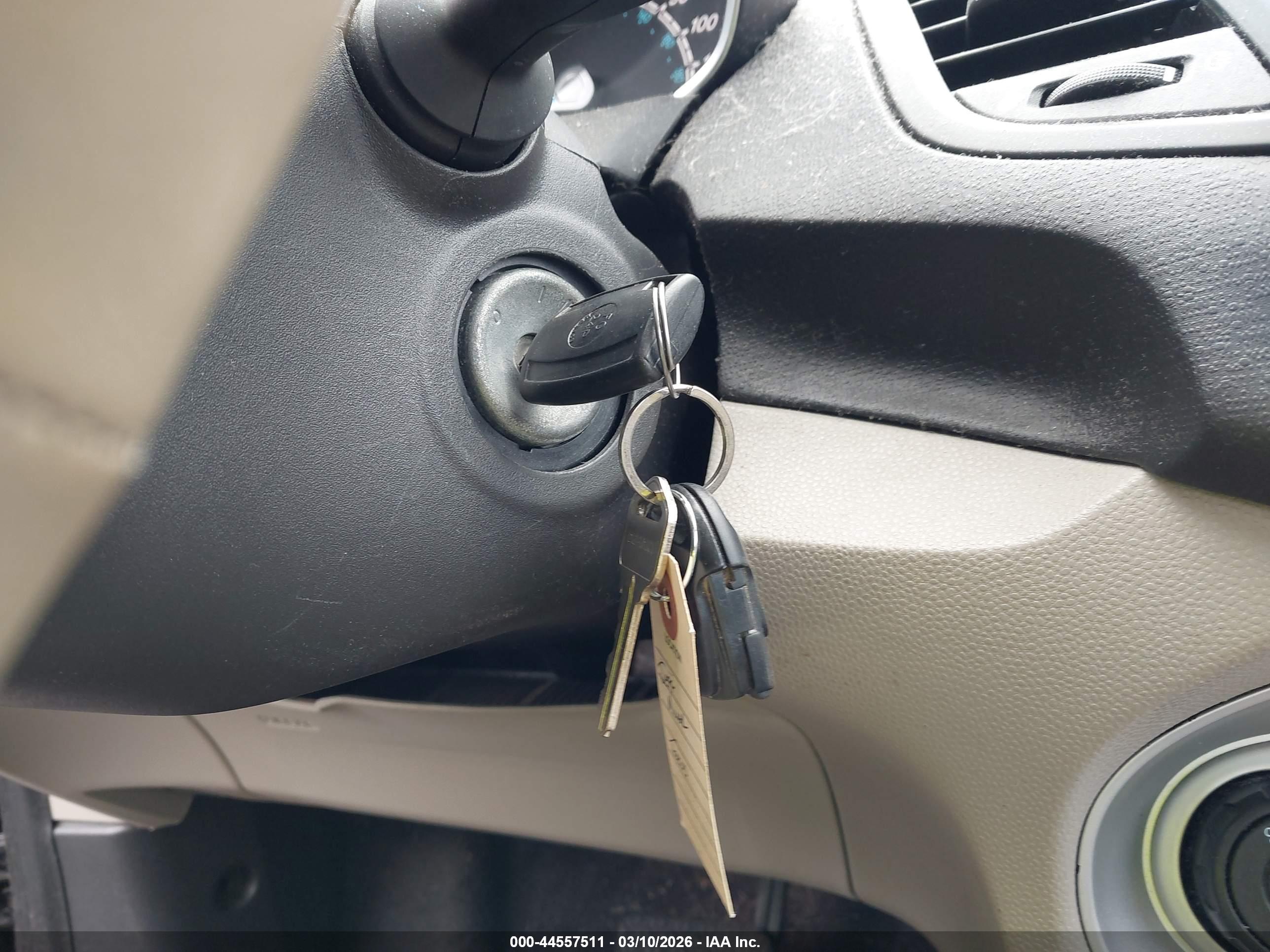 FORD FIESTA image 11