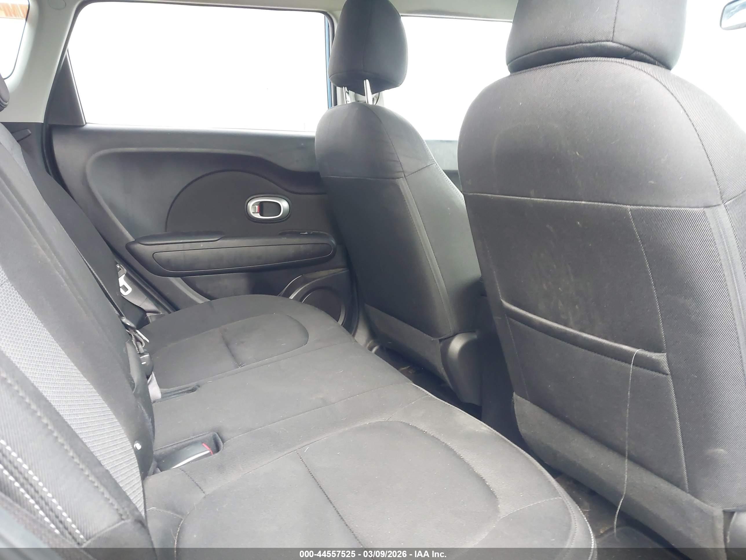 KIA SOUL image 8
