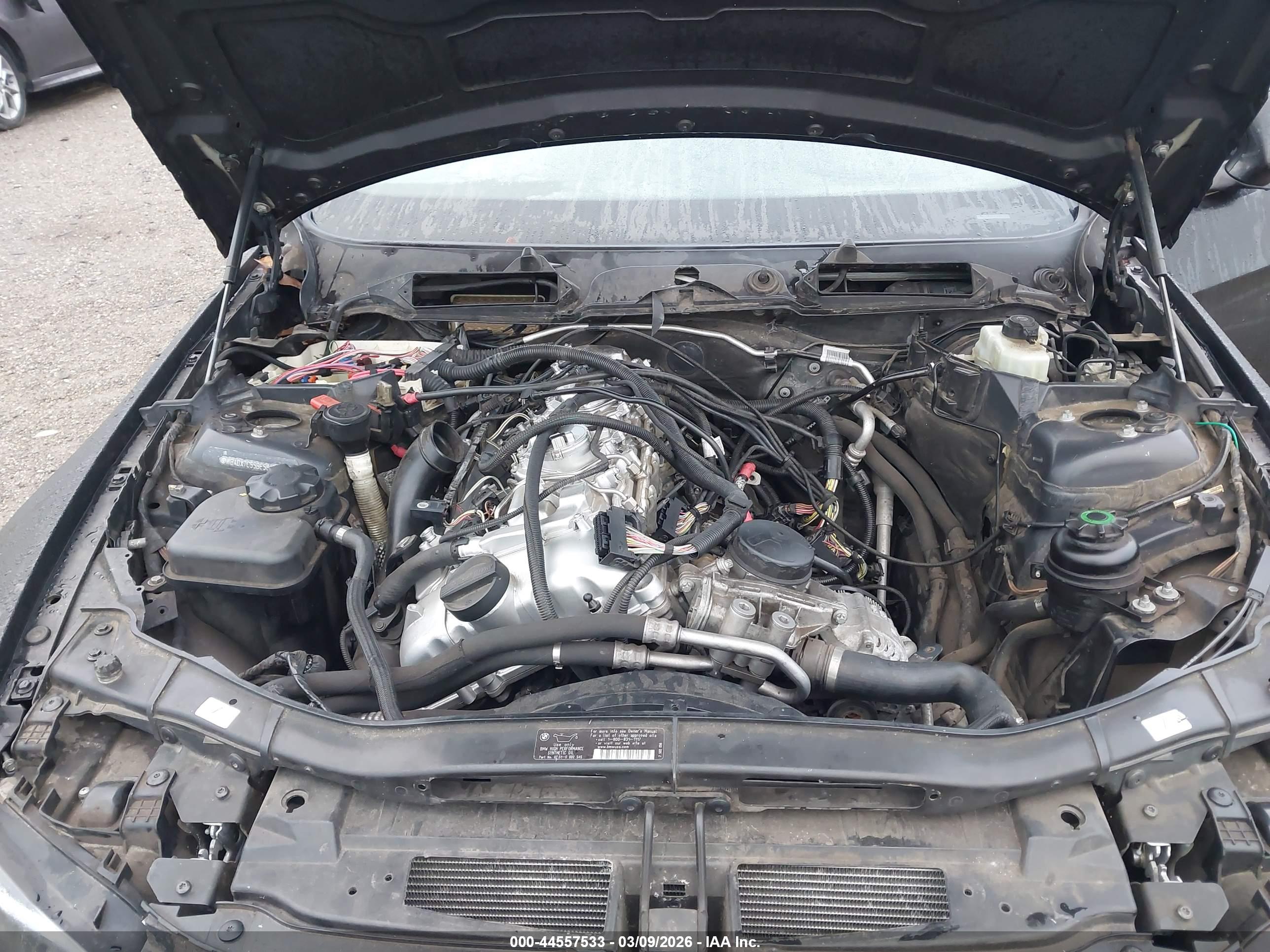 BMW 335I image 10