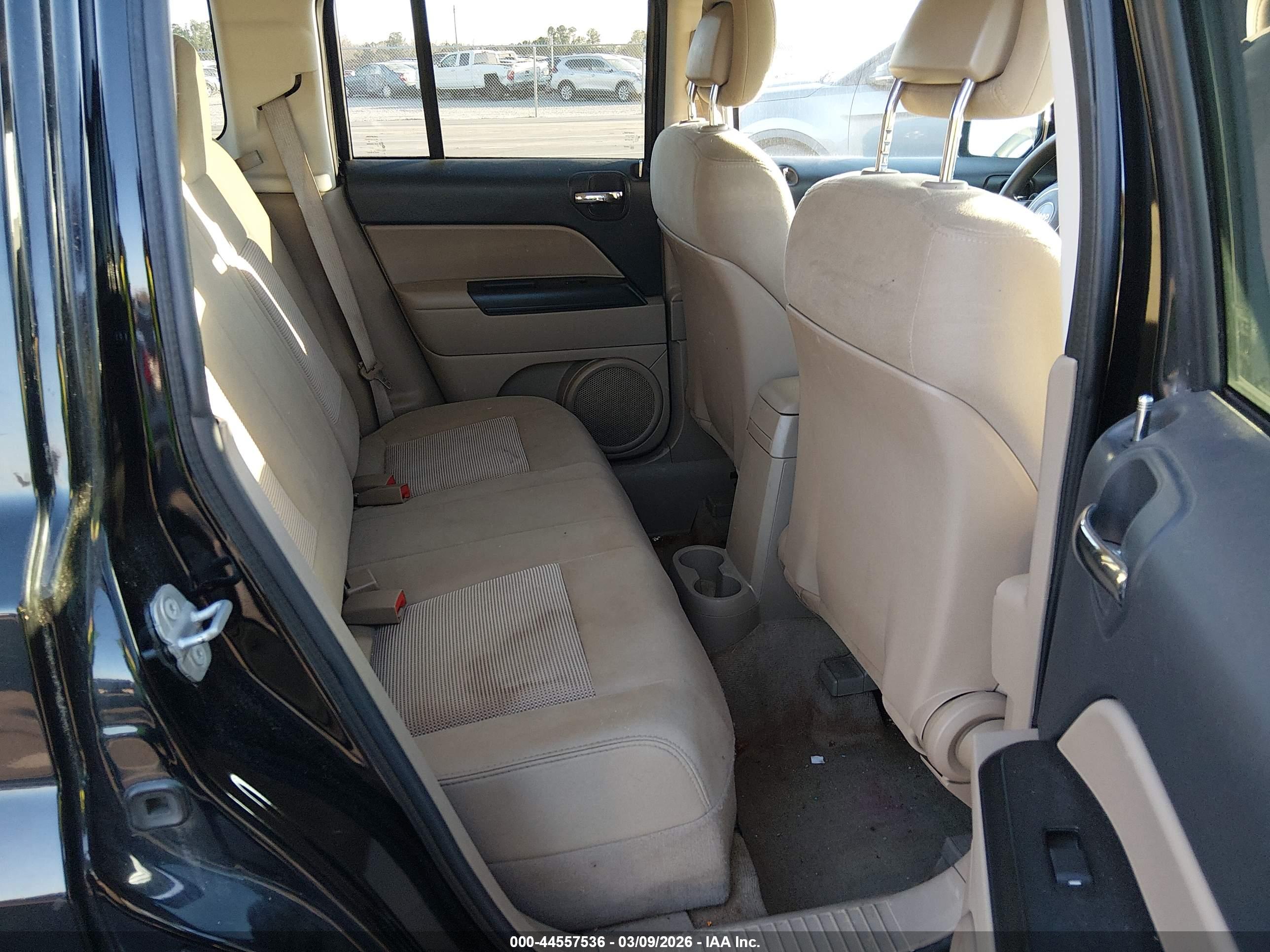 JEEP PATRIOT image 8