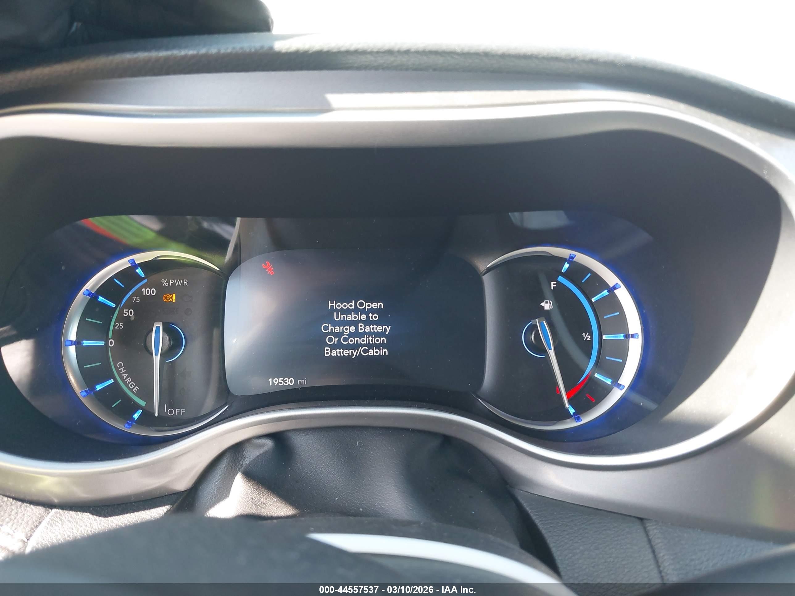 CHRYSLER PACIFICA image 7