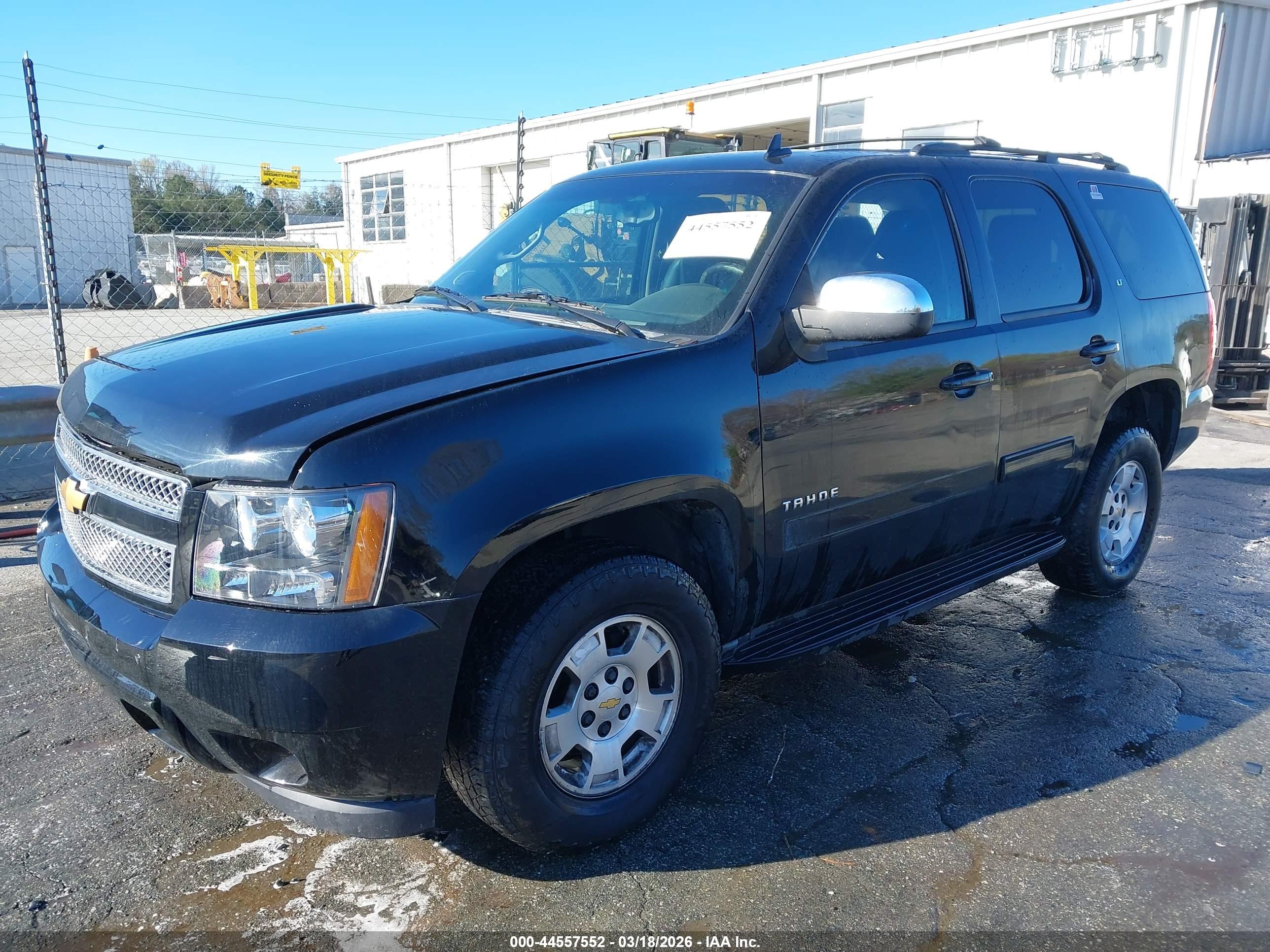 CHEVROLET TAHOE image 2