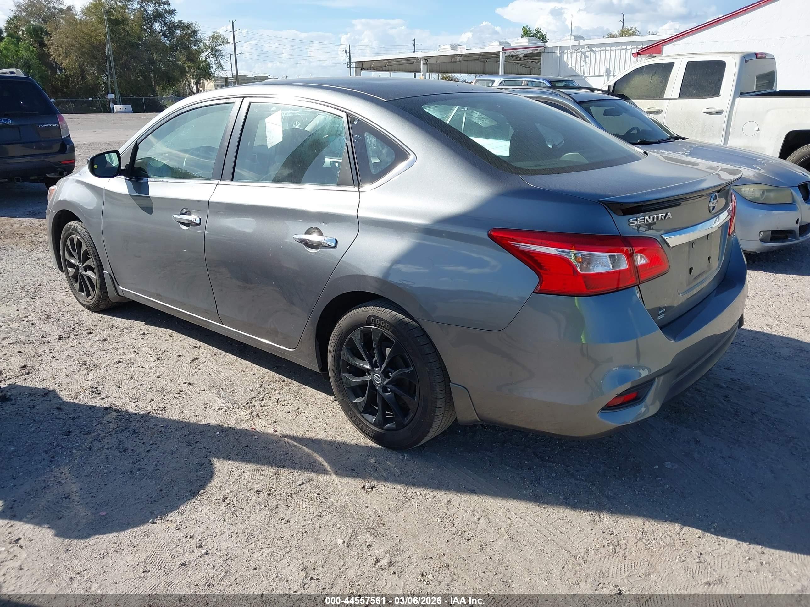 NISSAN SENTRA image 3
