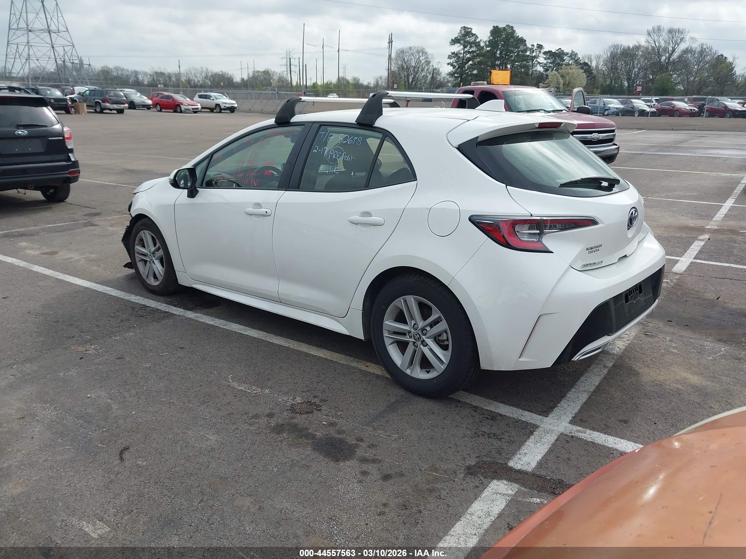 TOYOTA COROLLA image 3