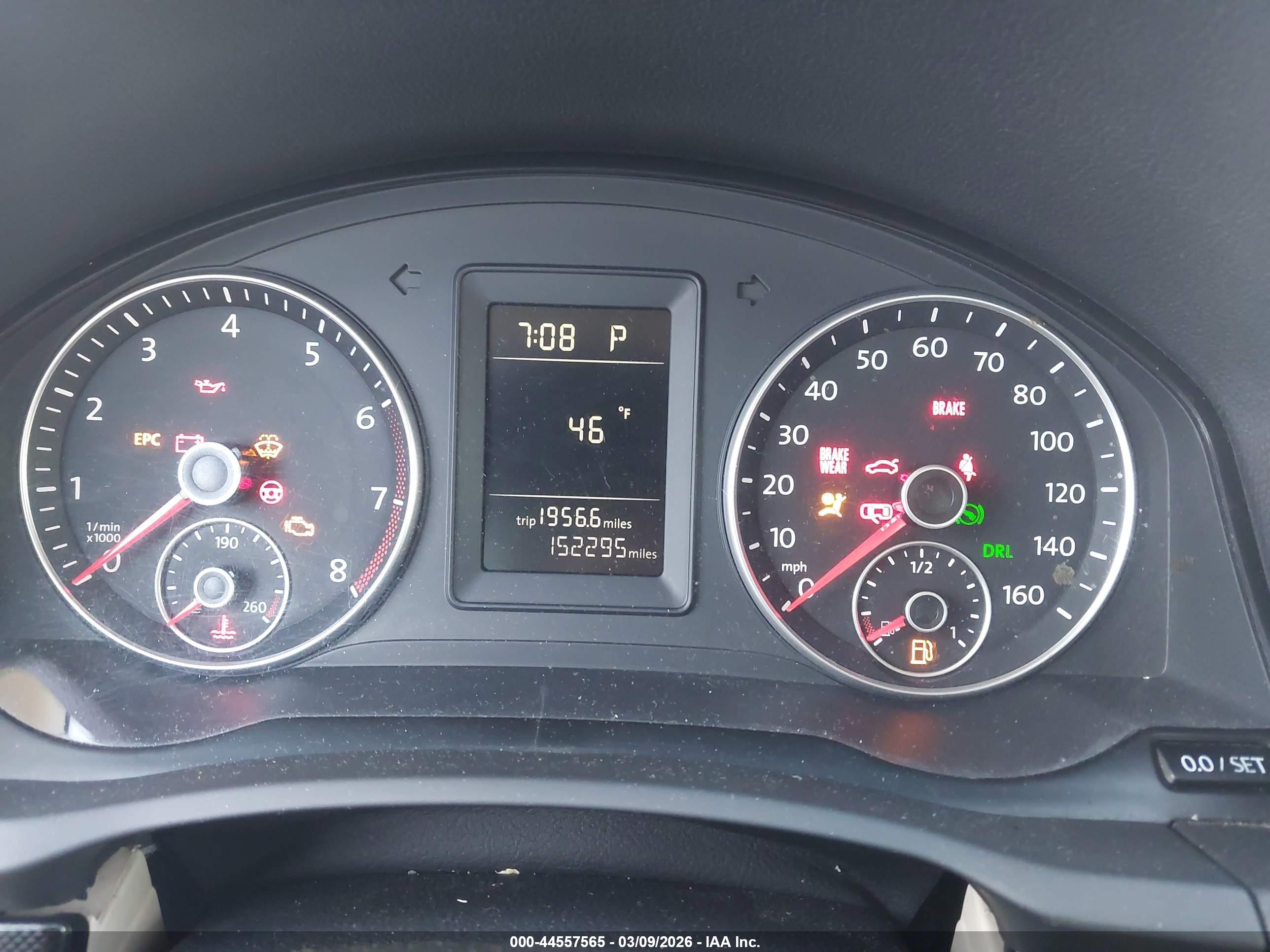 VOLKSWAGEN JETTA image 7