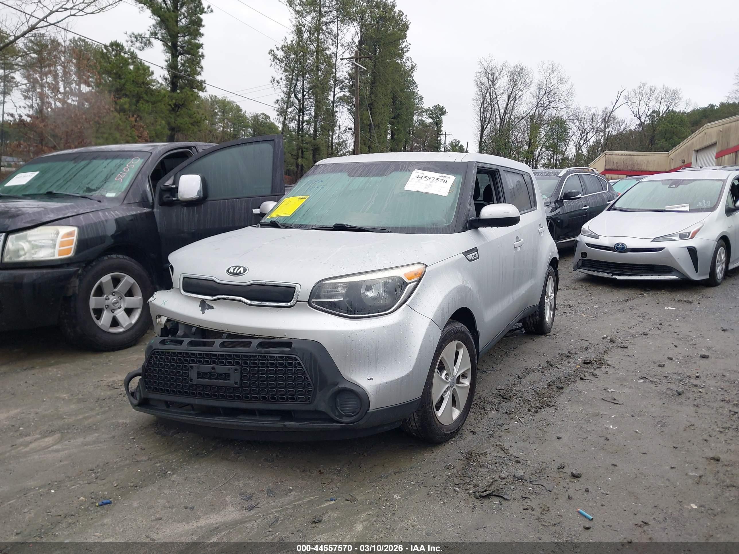KIA SOUL image 2