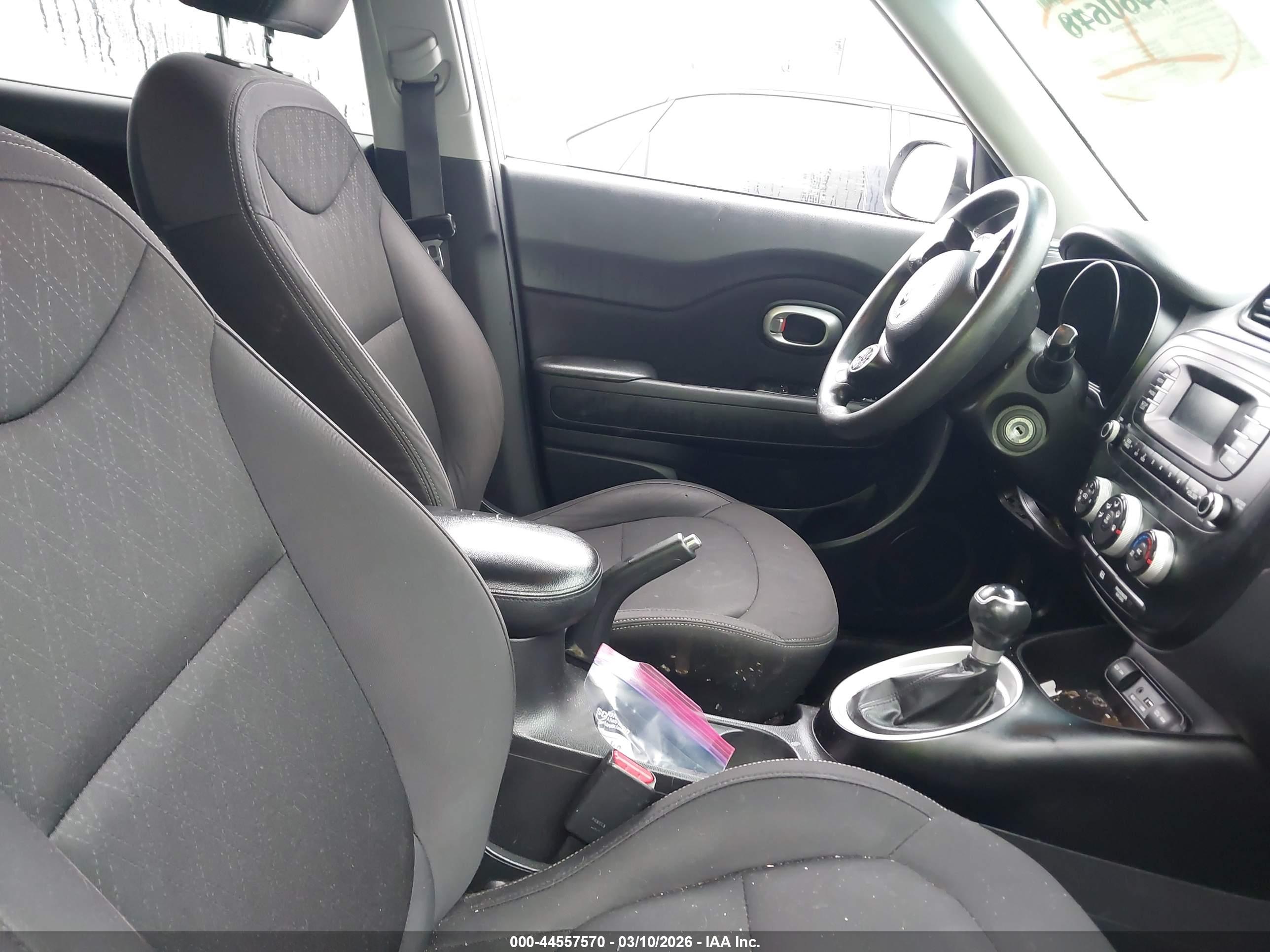 KIA SOUL image 5