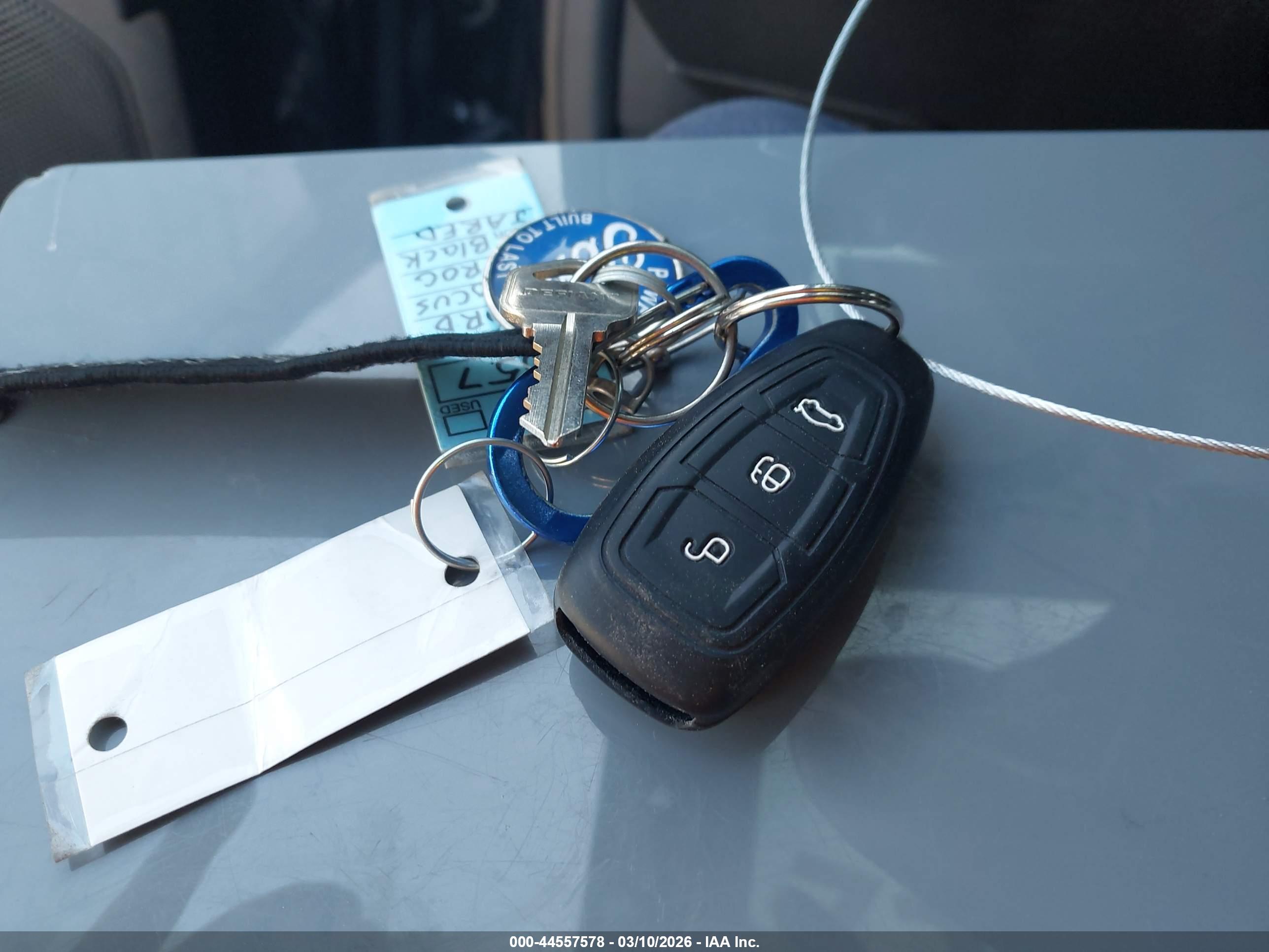 FORD FOCUS image 11